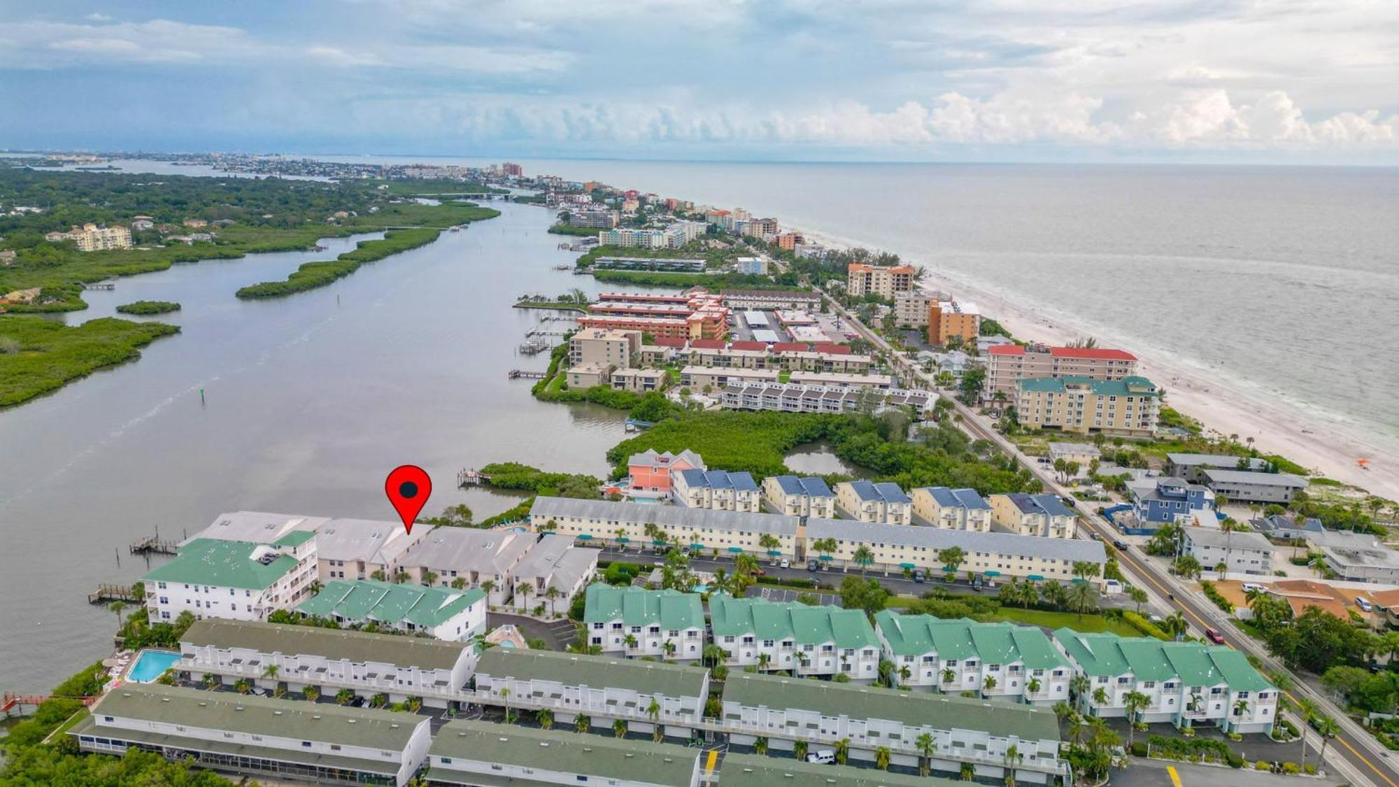 Holiday home Gulf Views Pool Walk To Family Friendly *
