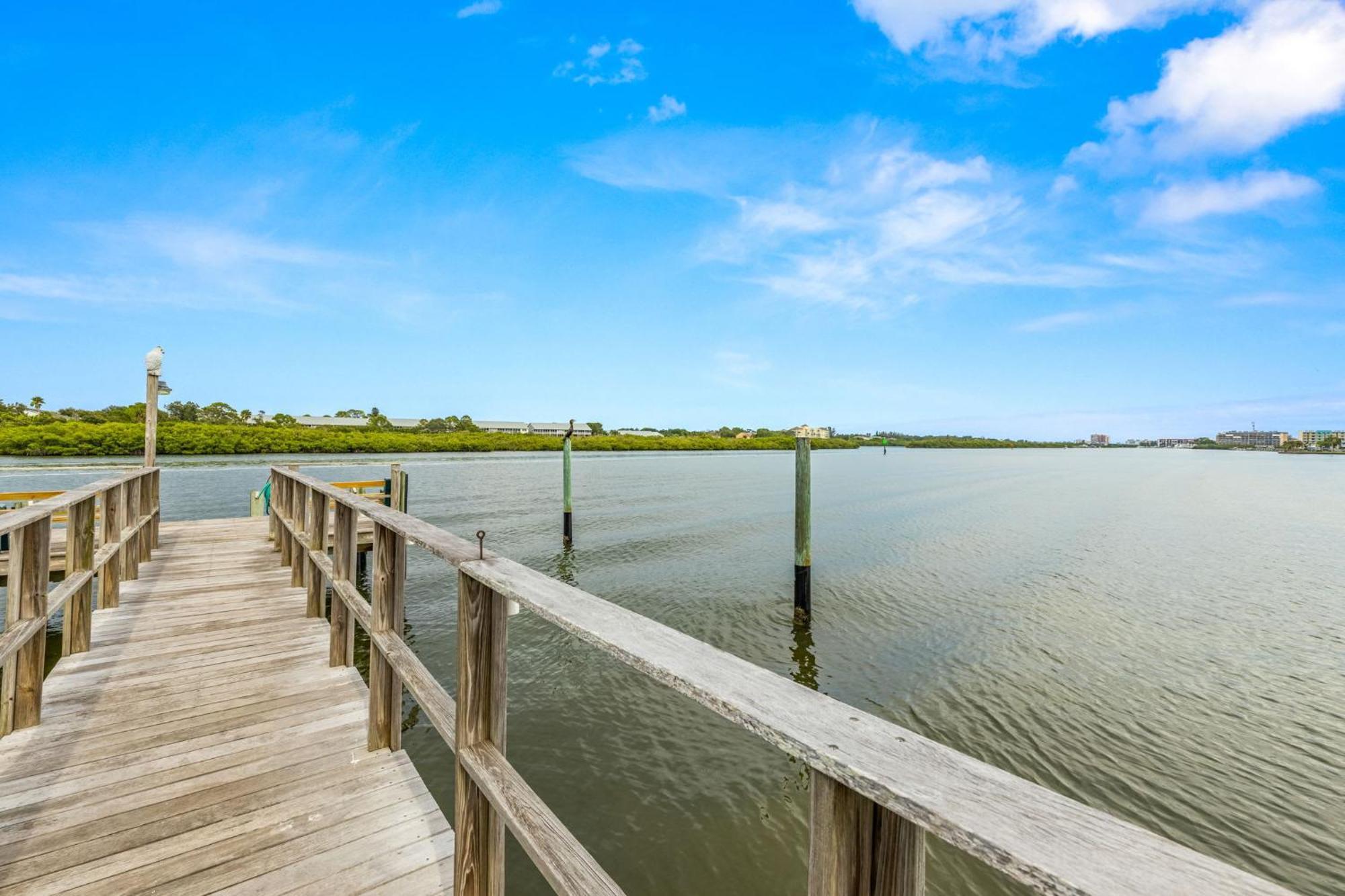 Gulf Views Pool Walk To Family Friendly Holiday home Clearwater Beach