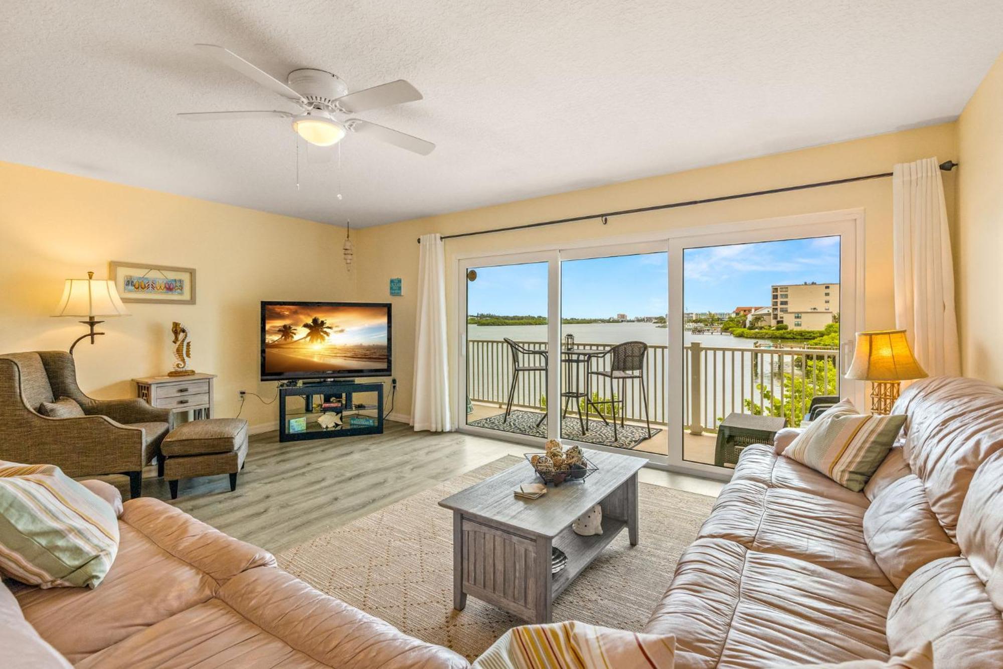 Holiday home Gulf Views Pool Walk To Family Friendly