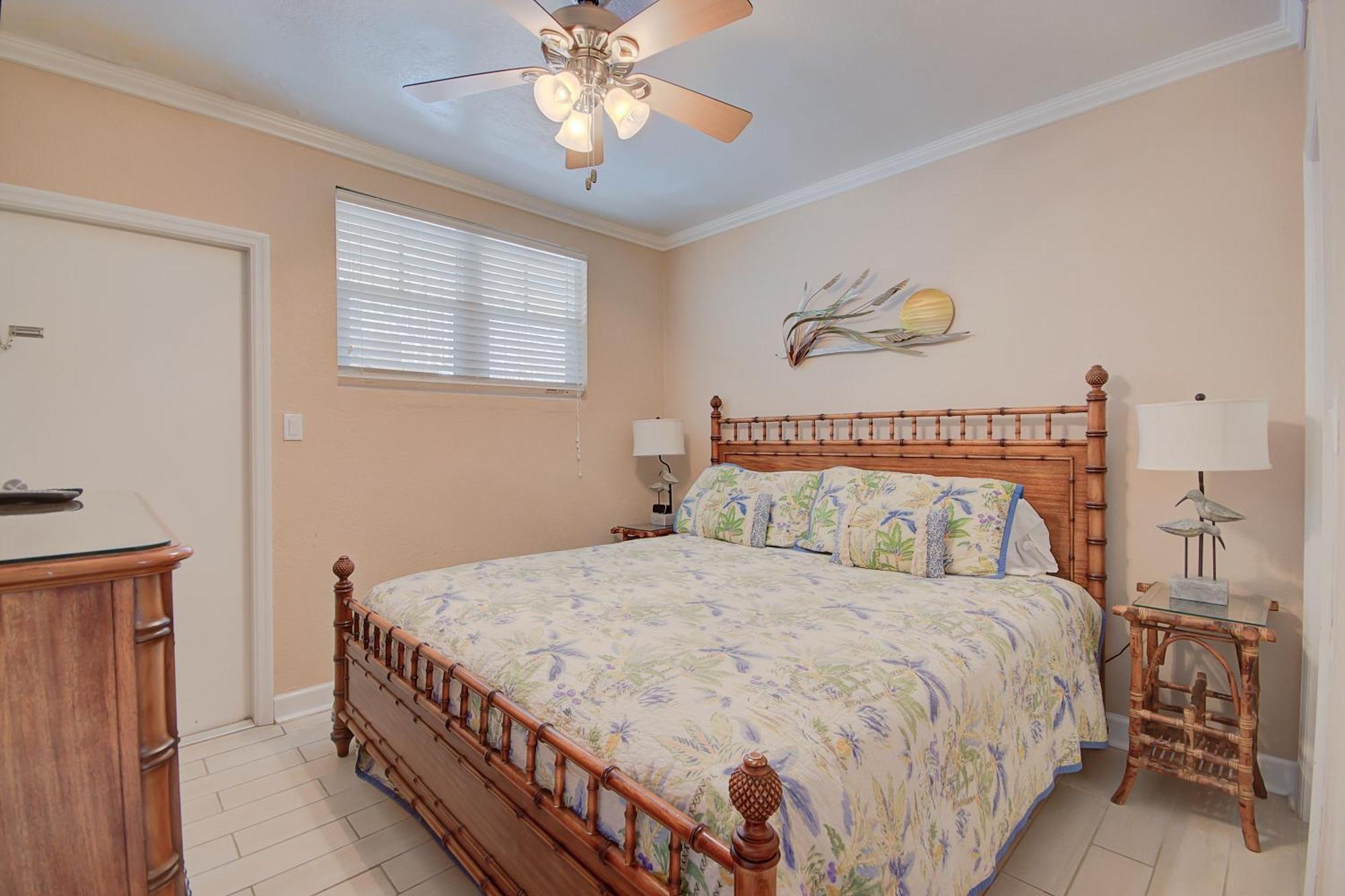 Resort Clearwater #102