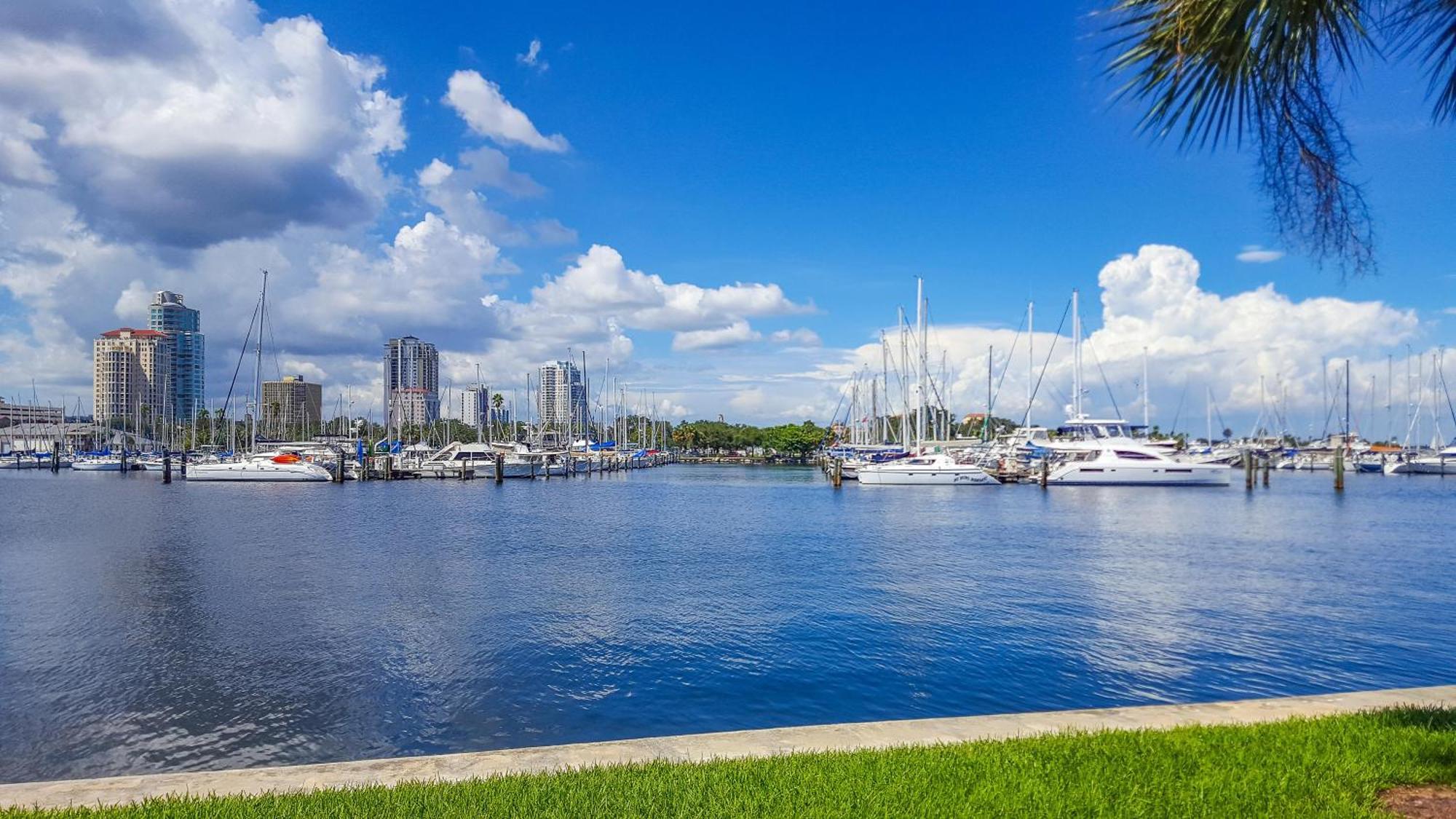 Open - Private Beachfront Home/great For Groups/dogs Ok* * Clearwater Beach