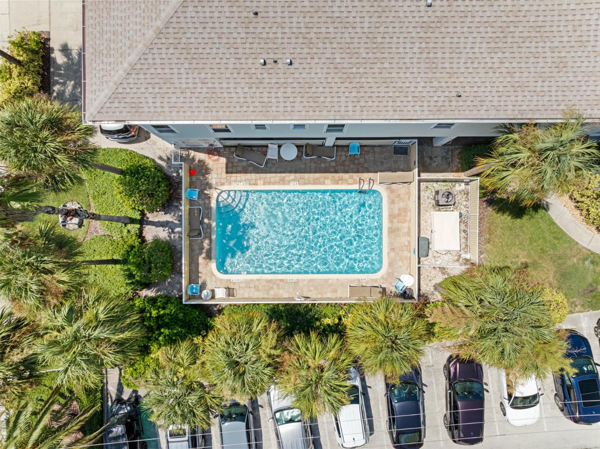 Beachside Bliss: Cozy Escape Awaiting You! Apartment