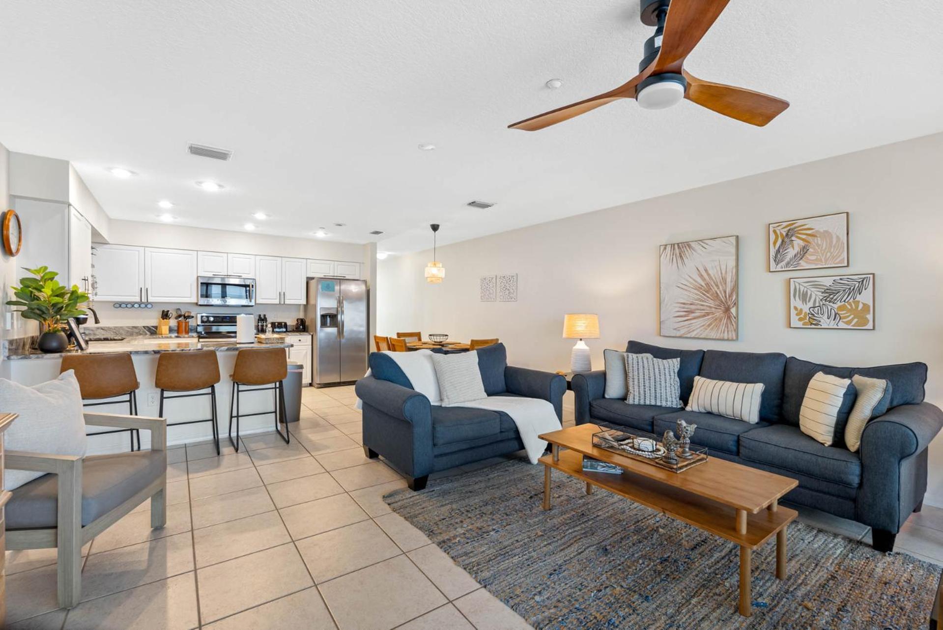 Beachside Bliss: Cozy Escape Awaiting You! Apartment *