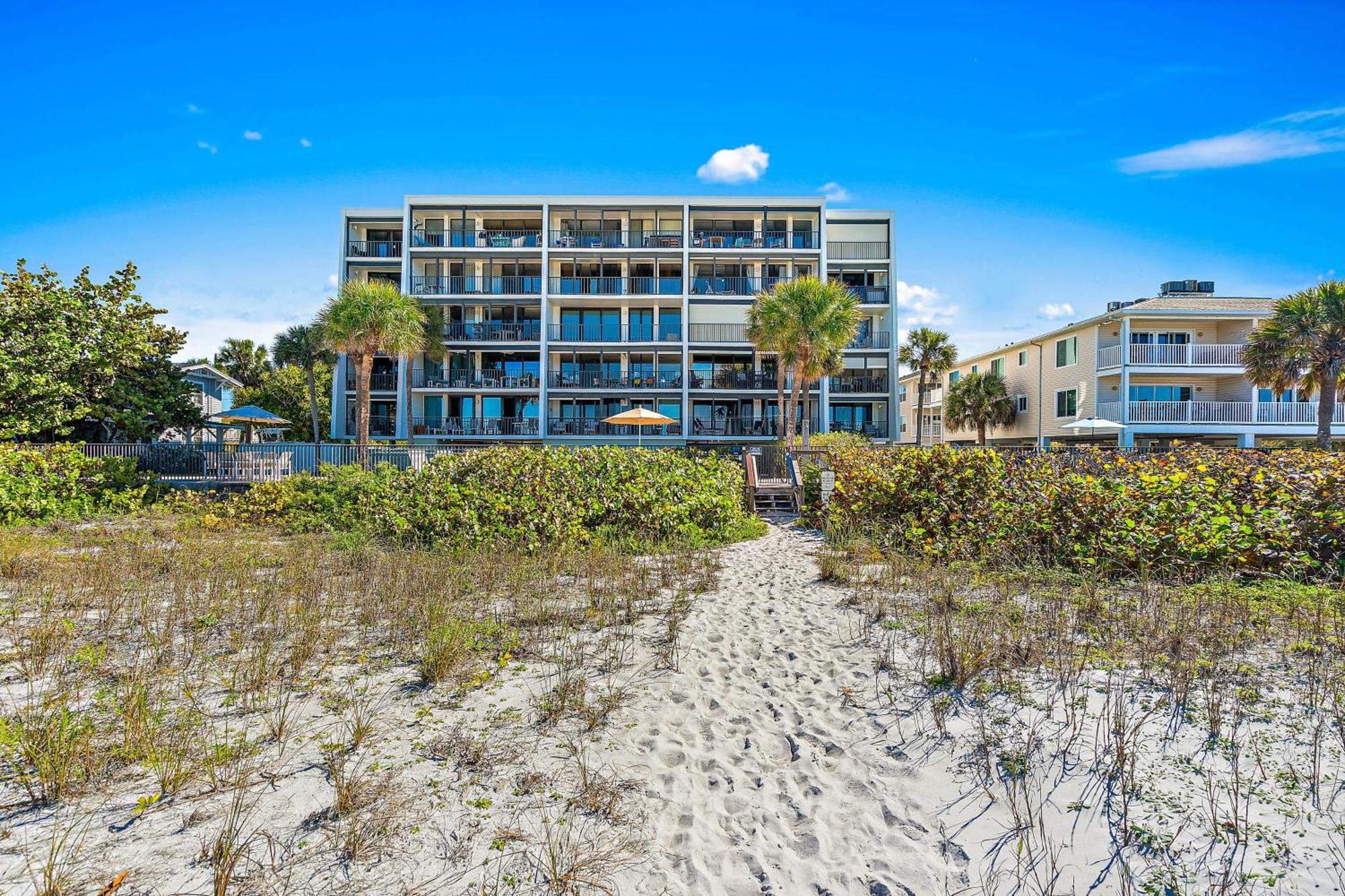 Pelican's Cove 401 Clearwater Beach