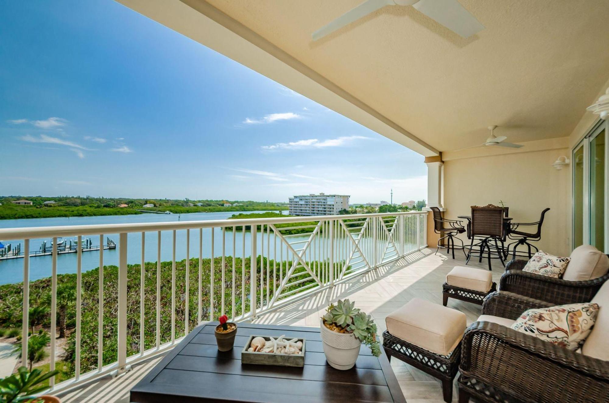 Dolphin Key 504 - Premier Holiday home