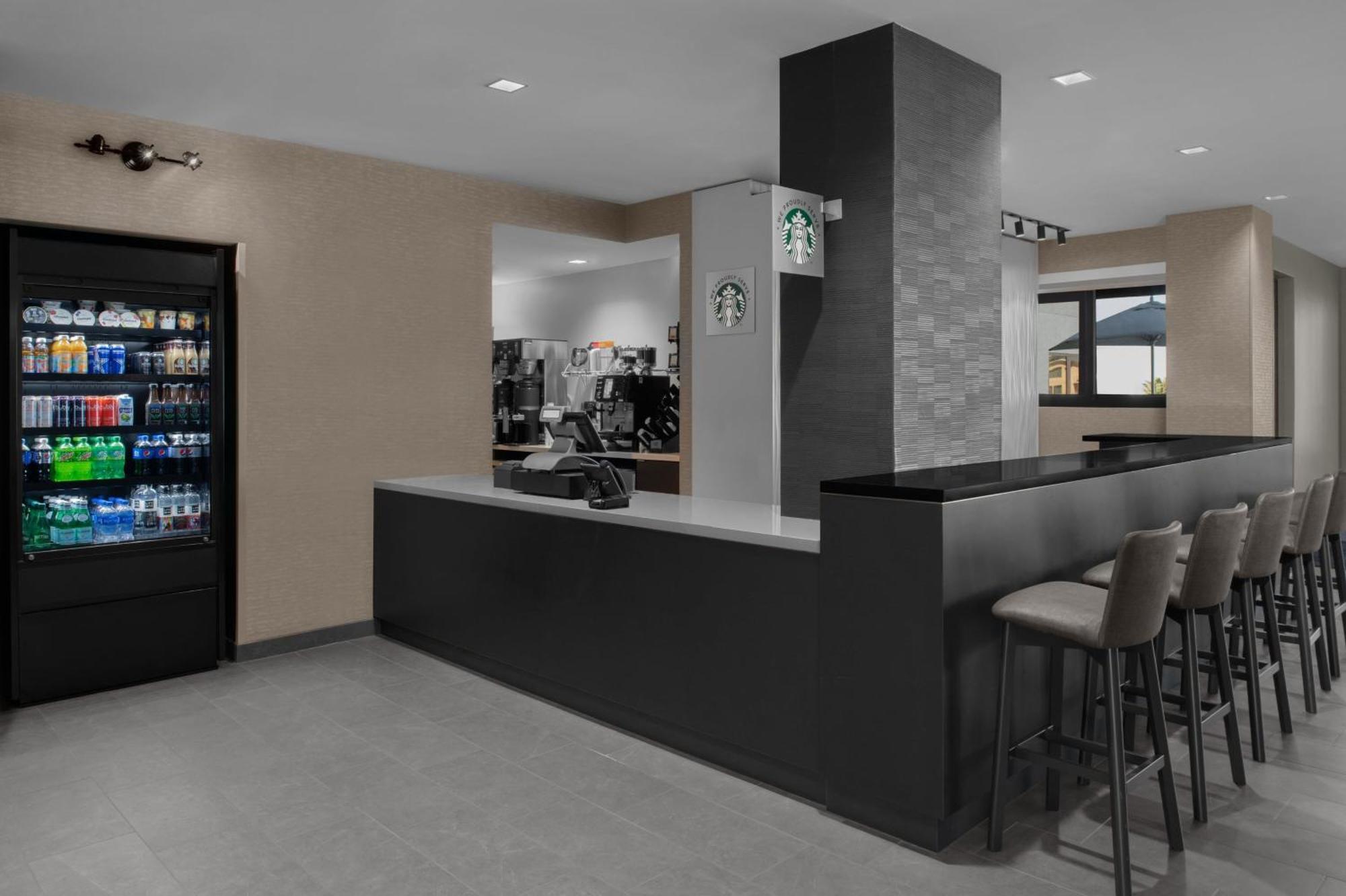 Courtyard By Marriott Clearwater Hotel 3*