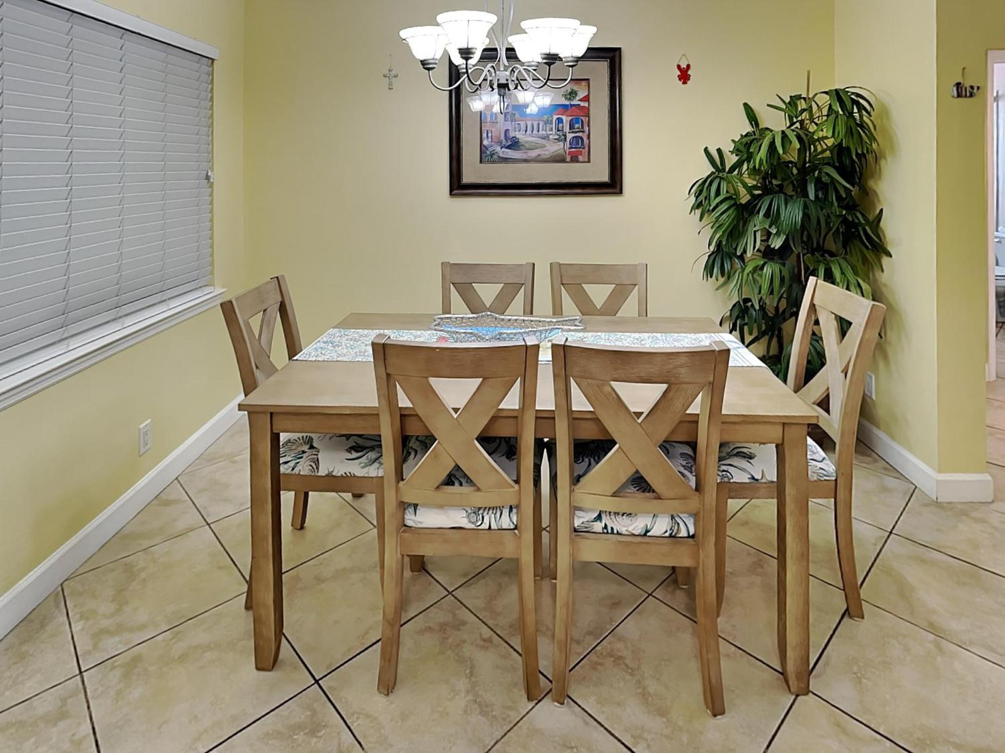 Barefoot B-201 Apartment
