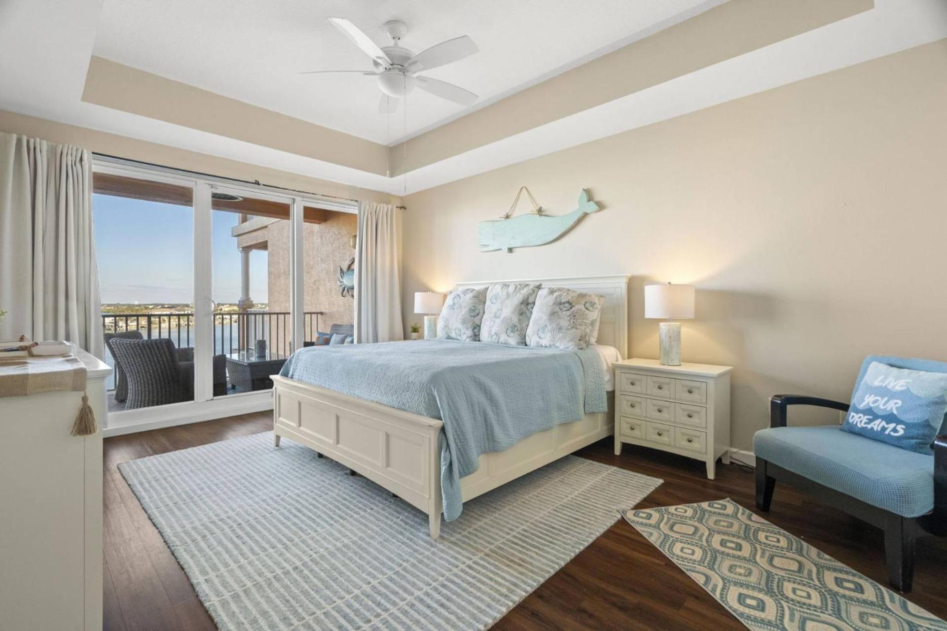 506 Harborview Grande *