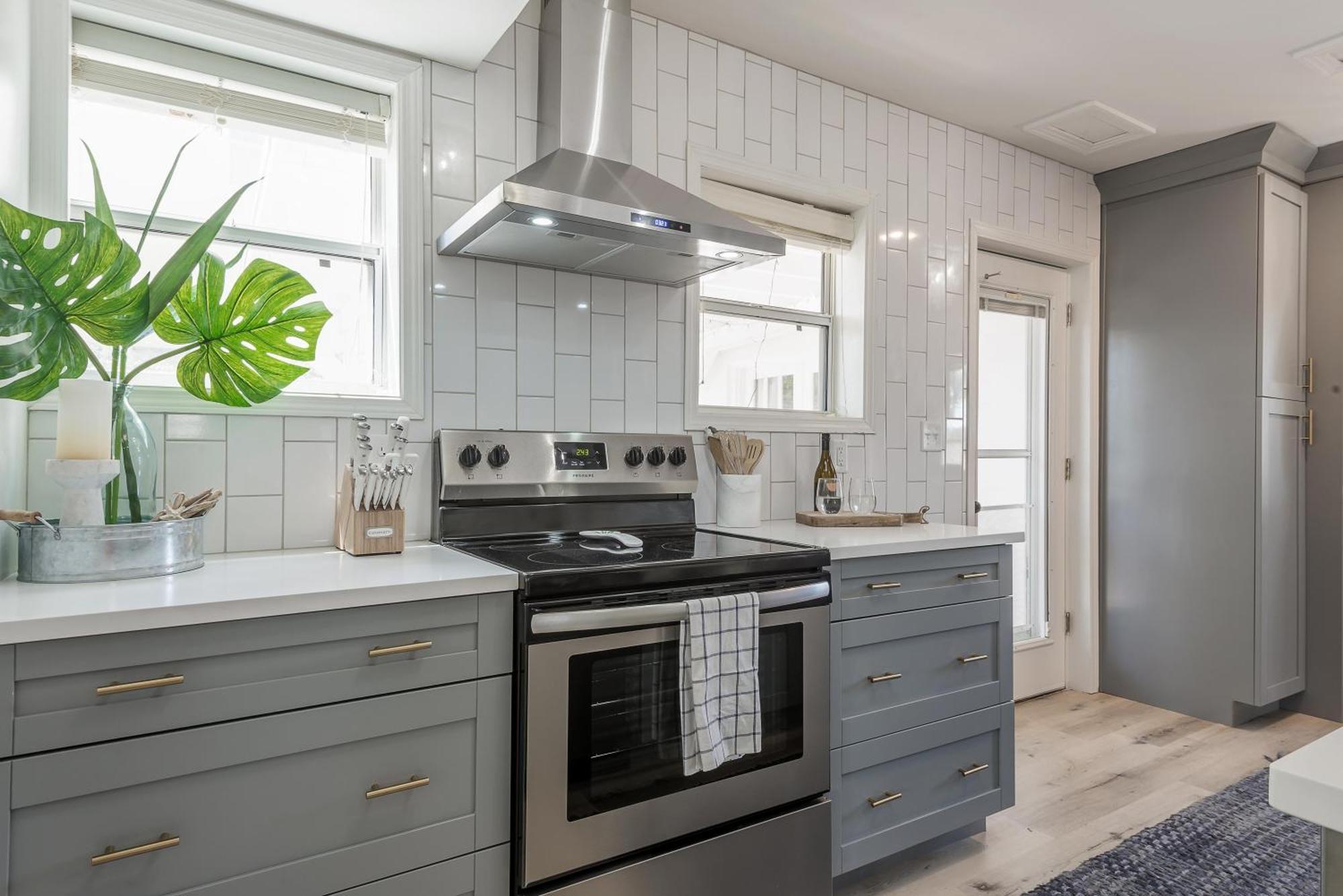 Fully Renovated Indian Rocks Beach Getaway *