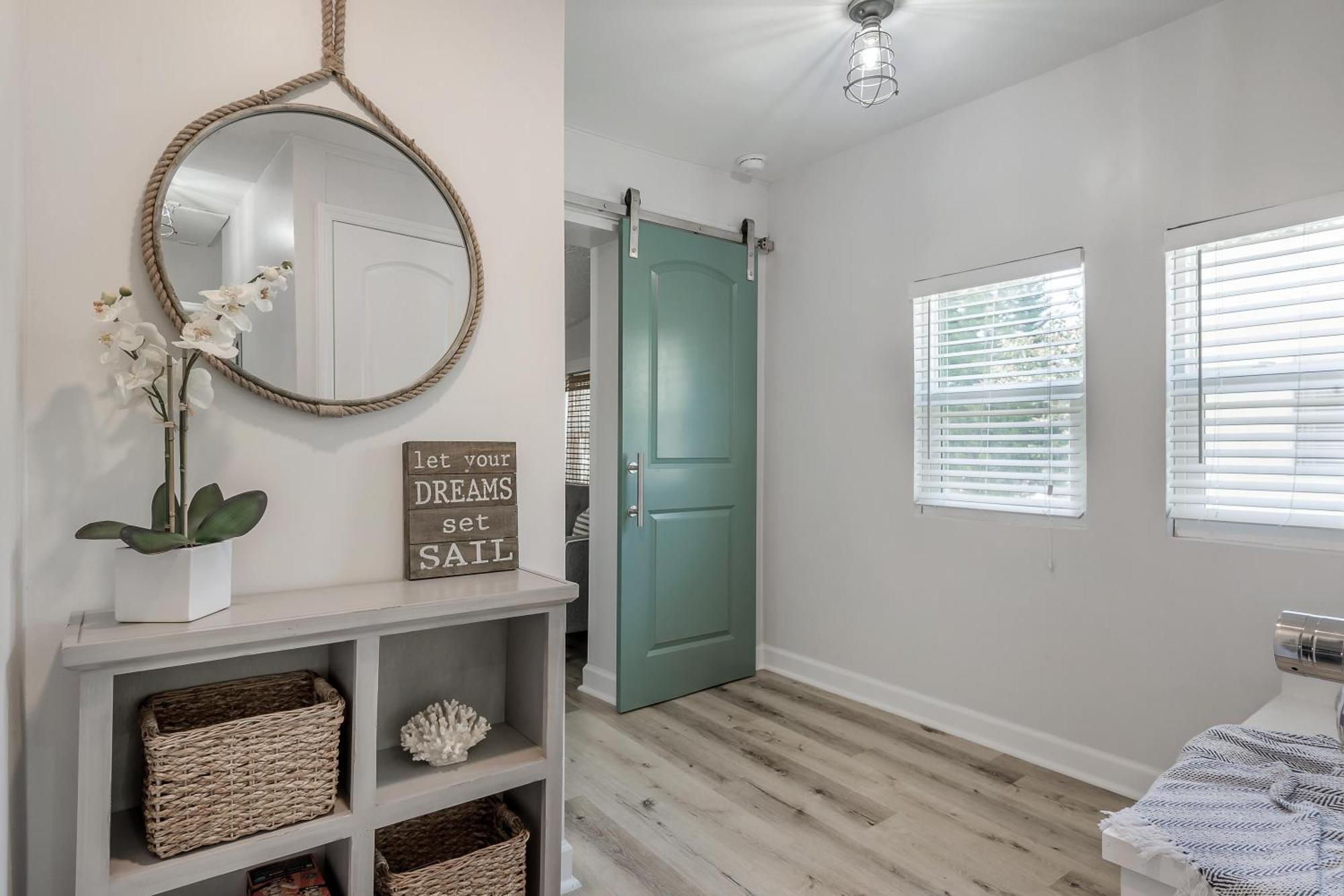 Fully Renovated Indian Rocks Beach Getaway