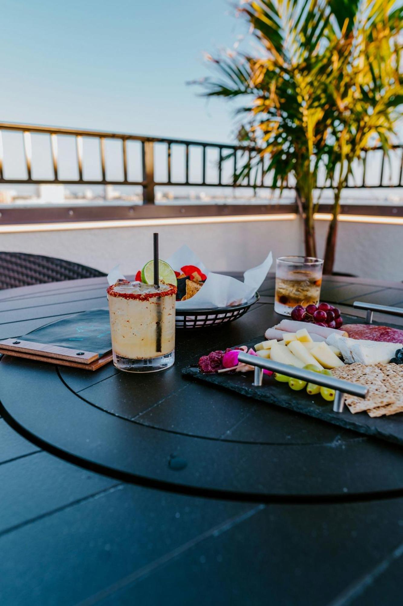 Courtyard By Marriott Clearwater Clearwater Beach