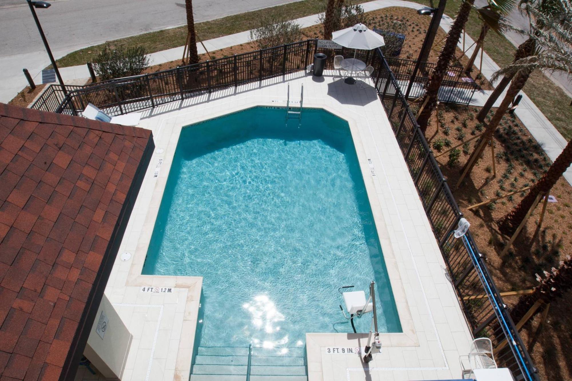 Fairfield & By Marriott Clearwater 3* Clearwater Beach