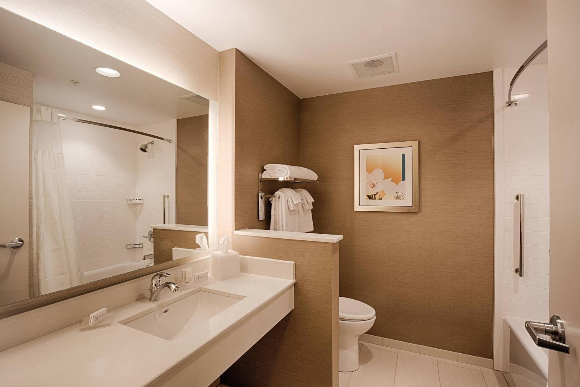 Fairfield & By Marriott Clearwater