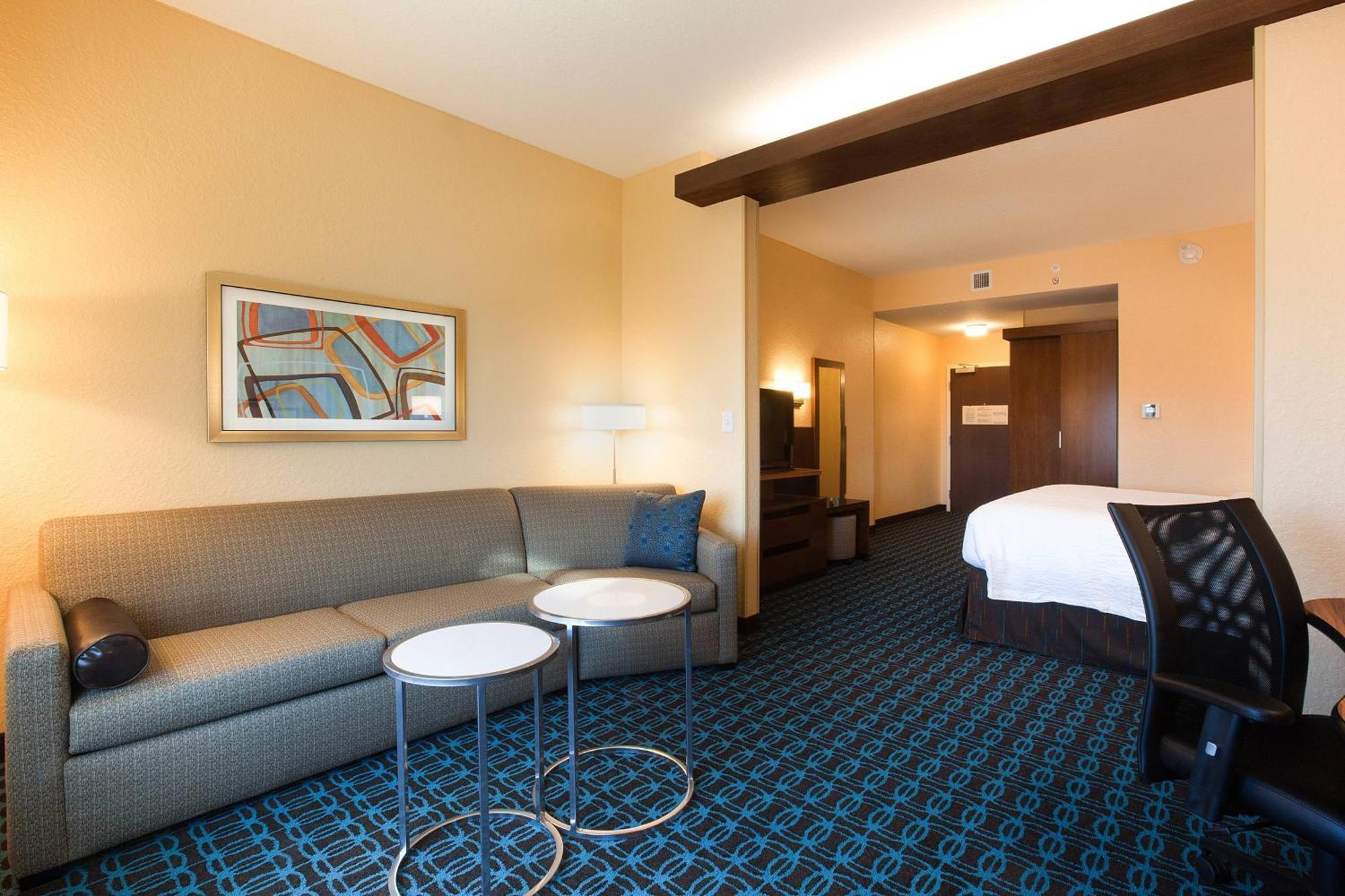 Fairfield & By Marriott Clearwater Hotel