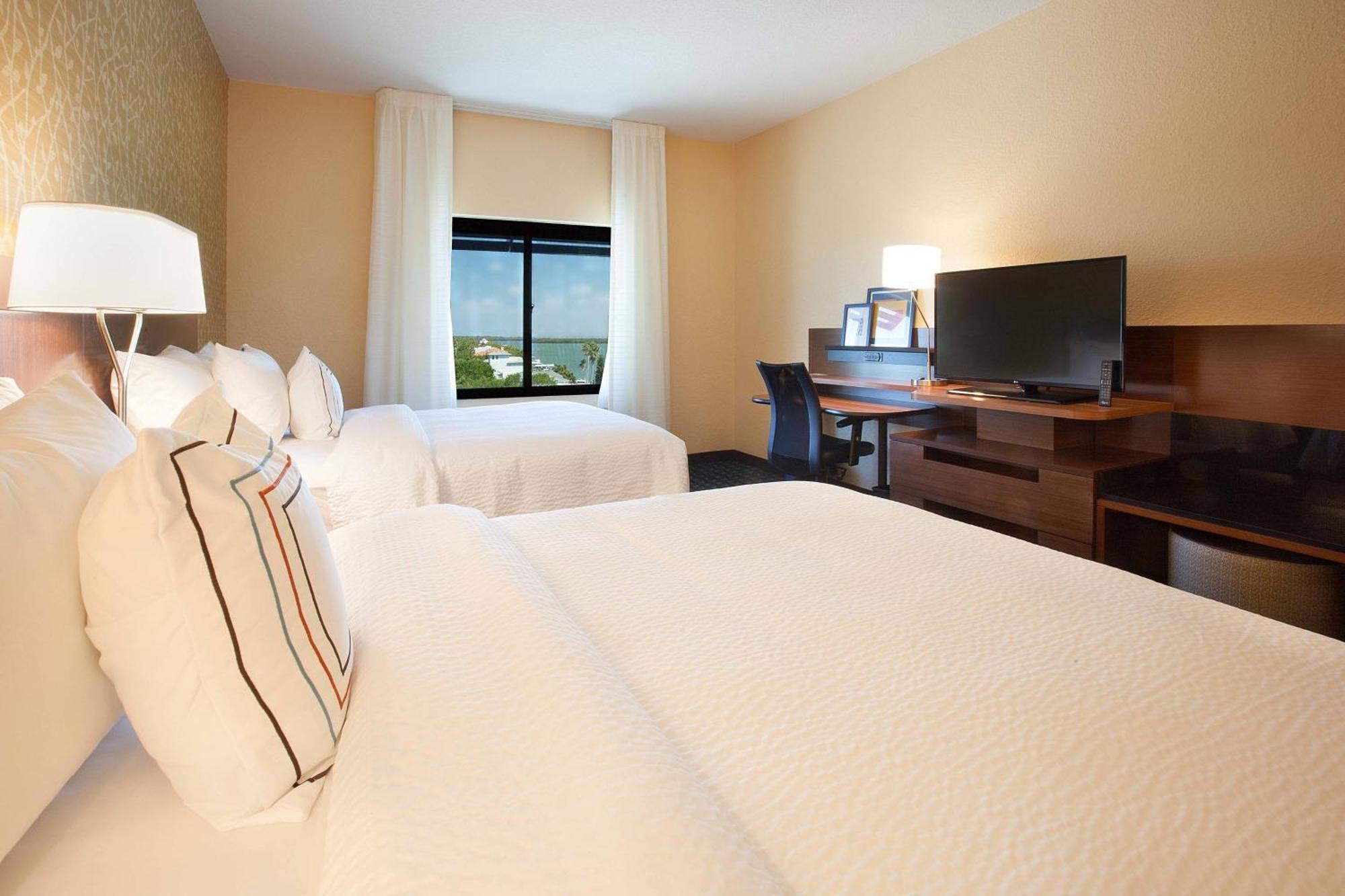 Fairfield & By Marriott Clearwater Hotel Clearwater Beach