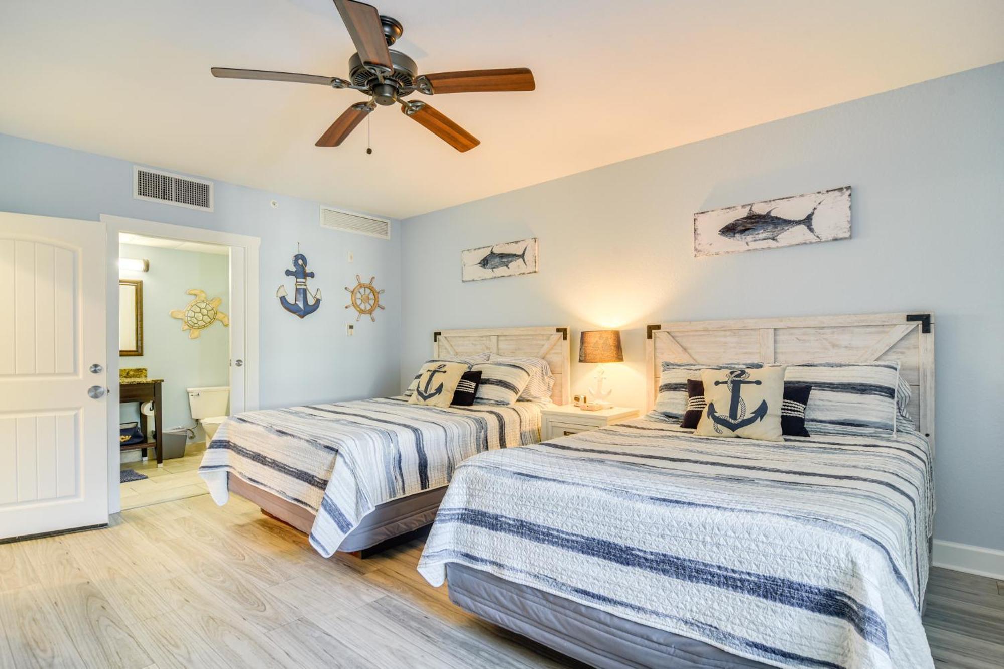 Apartment Waterfront With Water Park, Walk To The Beach! *