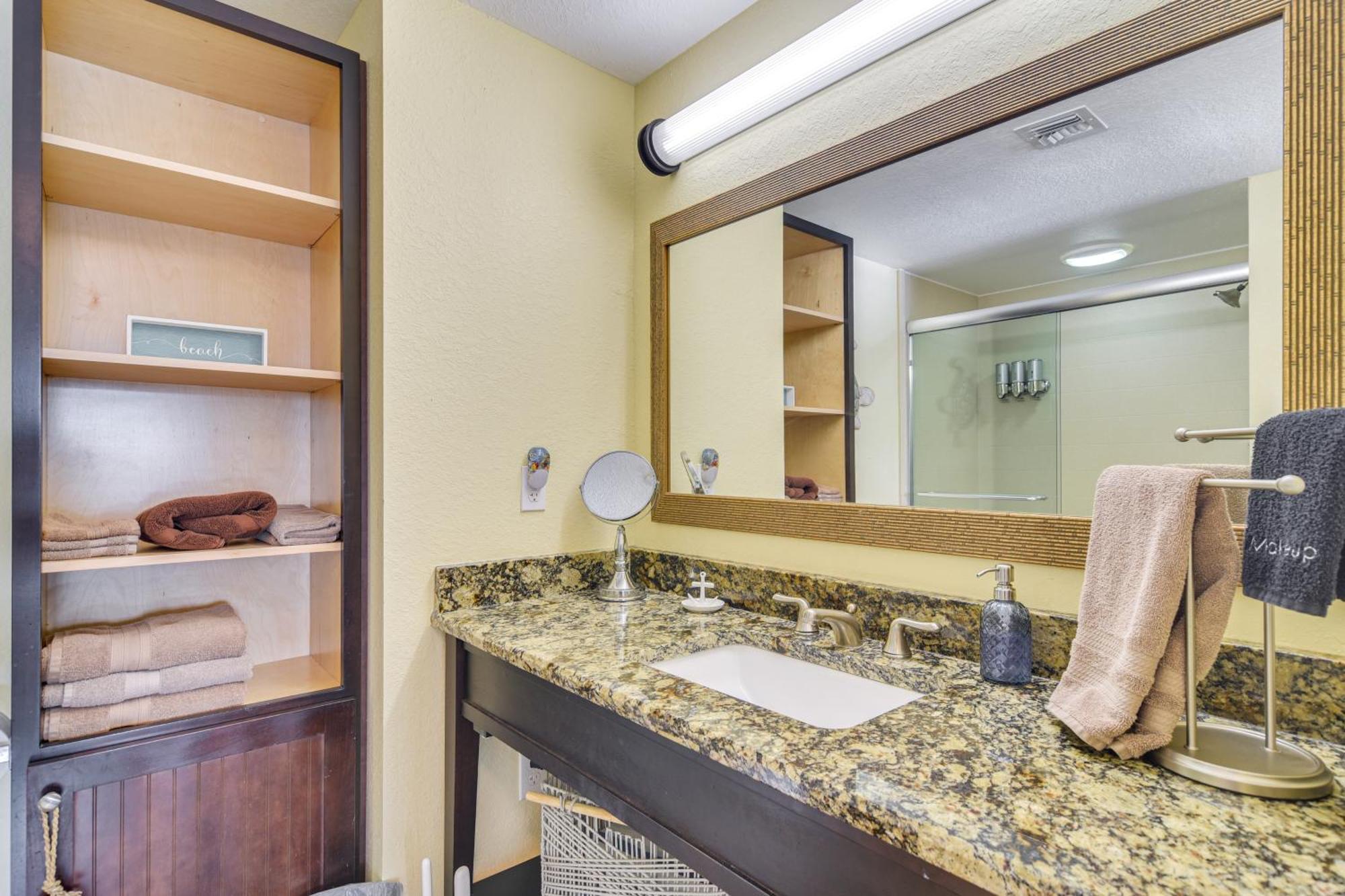 Apartment Waterfront With Water Park, Walk To The Beach! Clearwater Beach