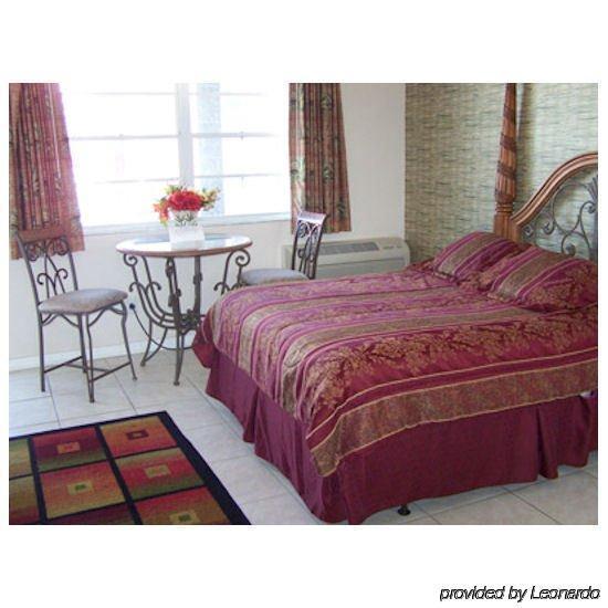 Hotel Camelot 3*