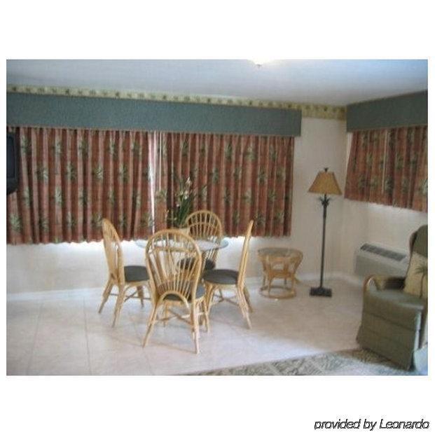 Camelot Hotel