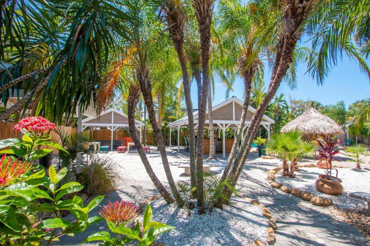 Clearwater Oasis Retreat - Entire * Clearwater Beach