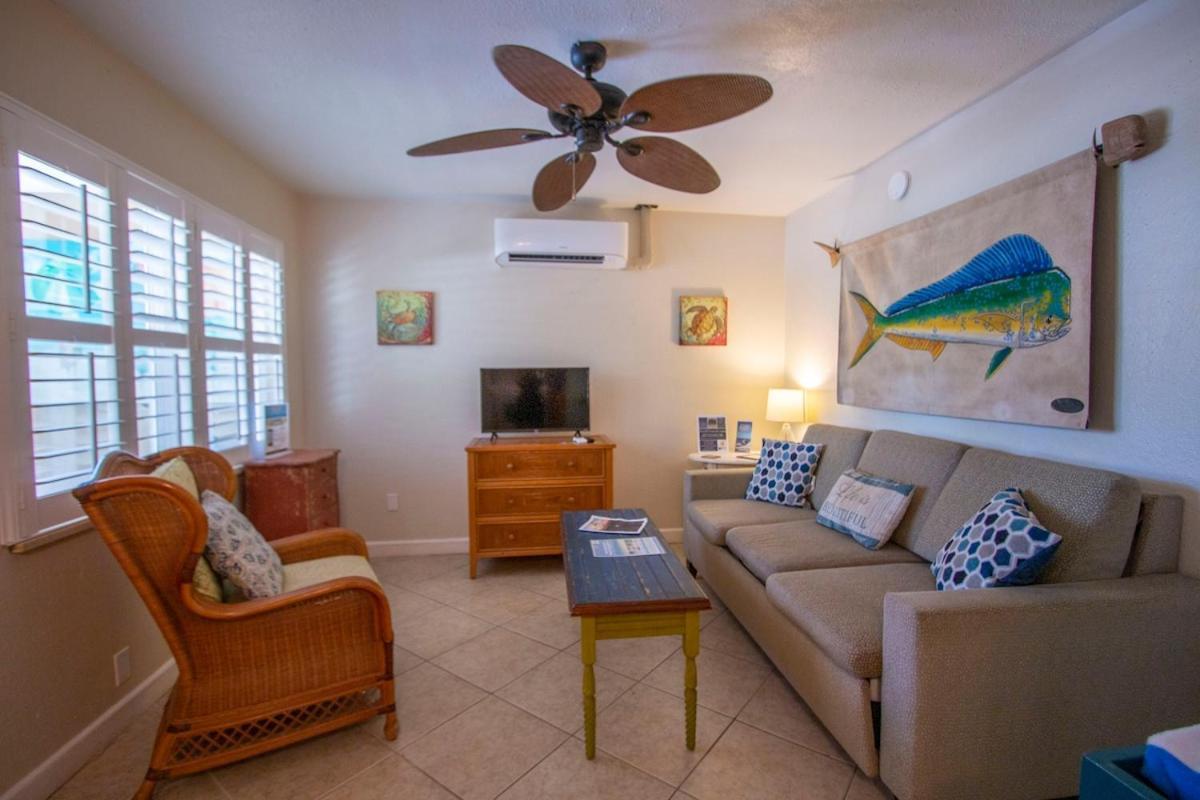 Clearwater Oasis Retreat - Entire Holiday home *