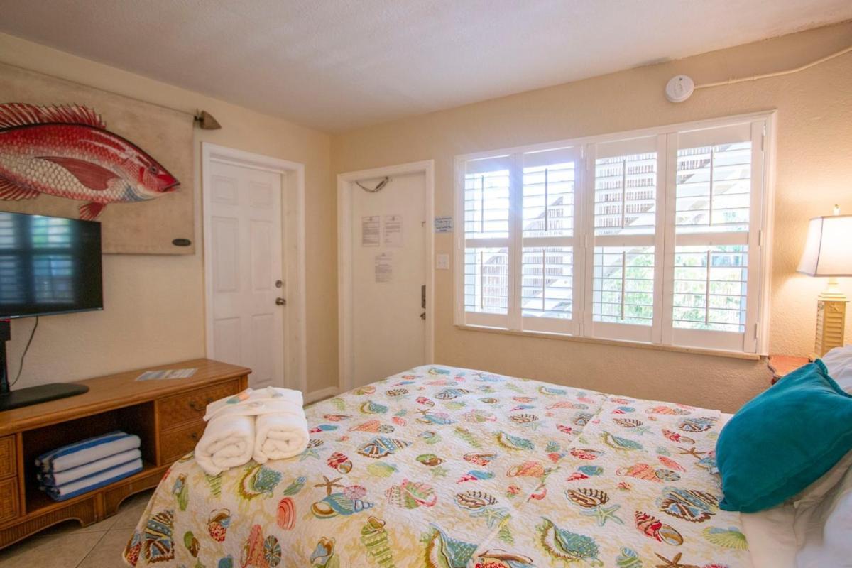 Clearwater Oasis Retreat - Entire