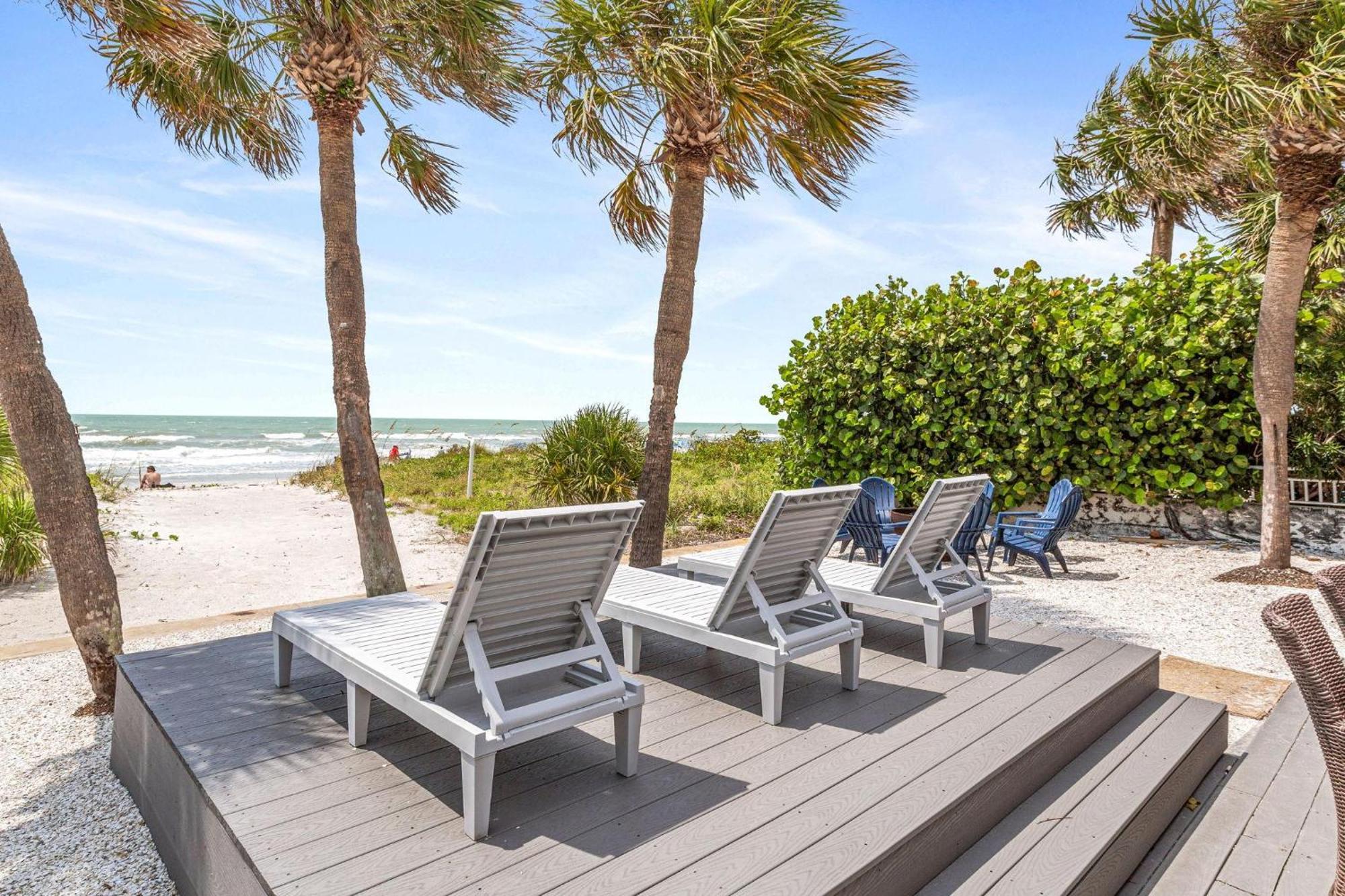 3 Palms Retreat