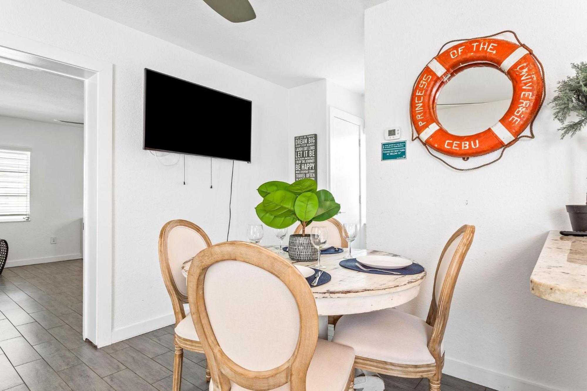 3 Palms Retreat * Clearwater Beach