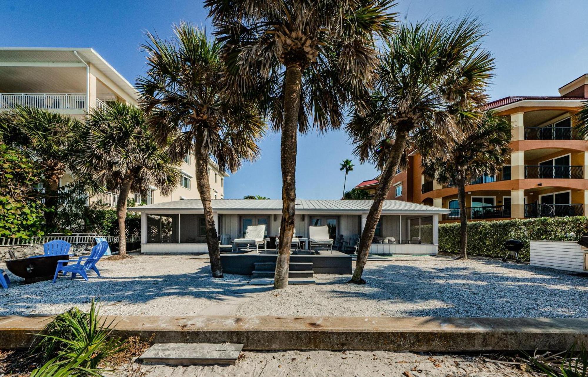 3 Palms Retreat Clearwater Beach