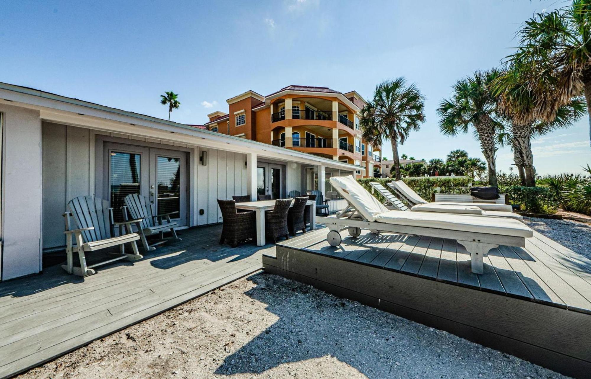 3 Palms Retreat * Clearwater Beach