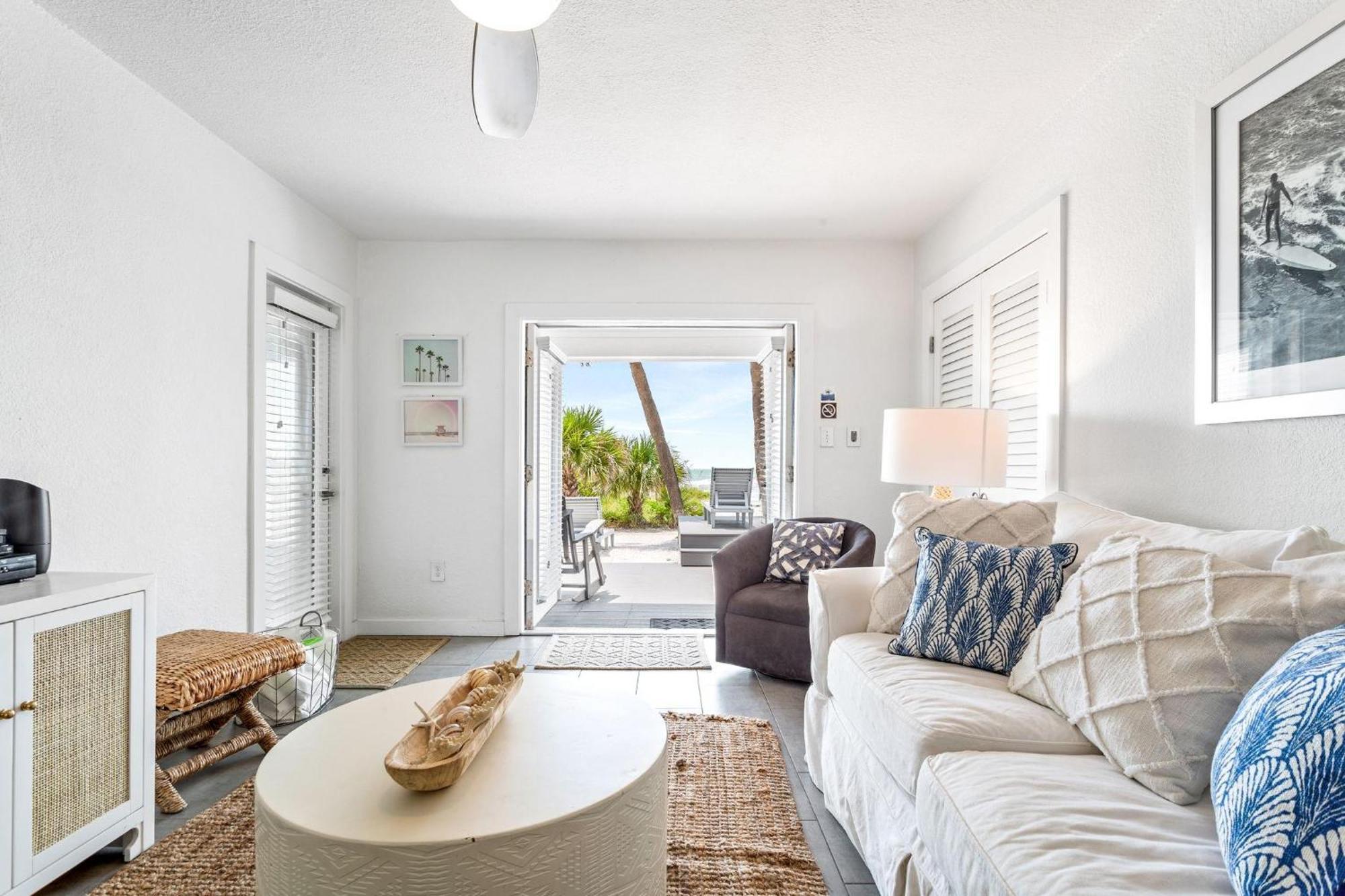 3 Palms Retreat *