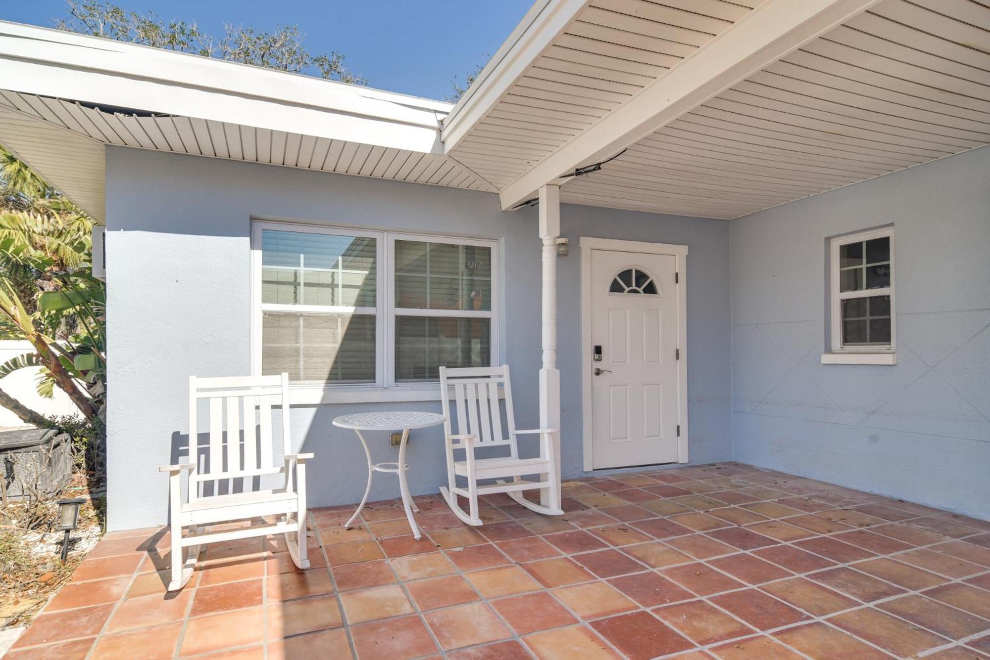 Apartment With Easy Access To Indian Rocks Beach! *