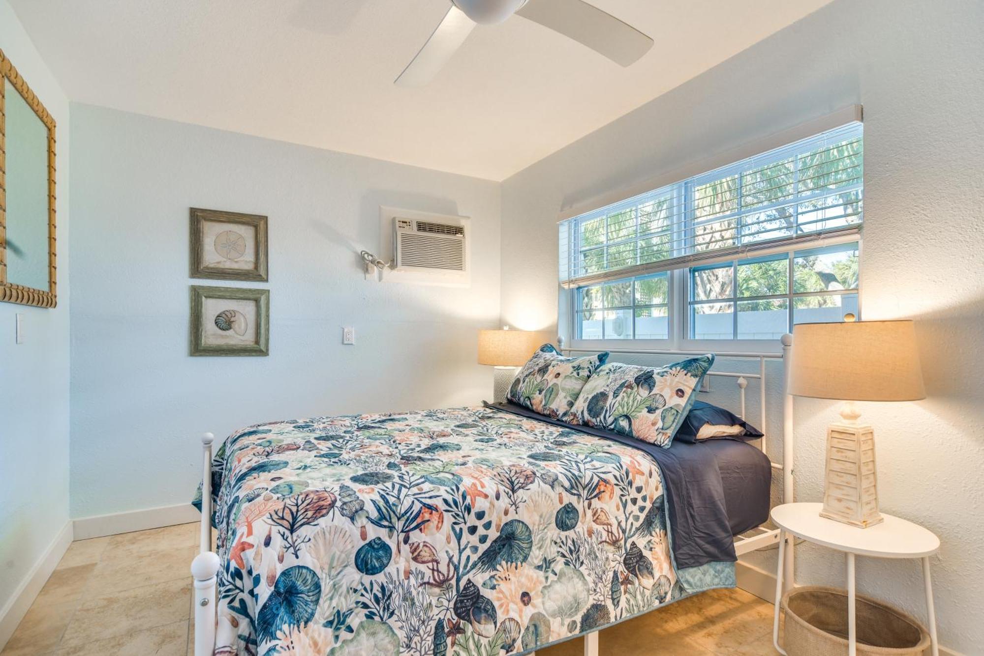 Apartment With Easy Access To Indian Rocks Beach! *