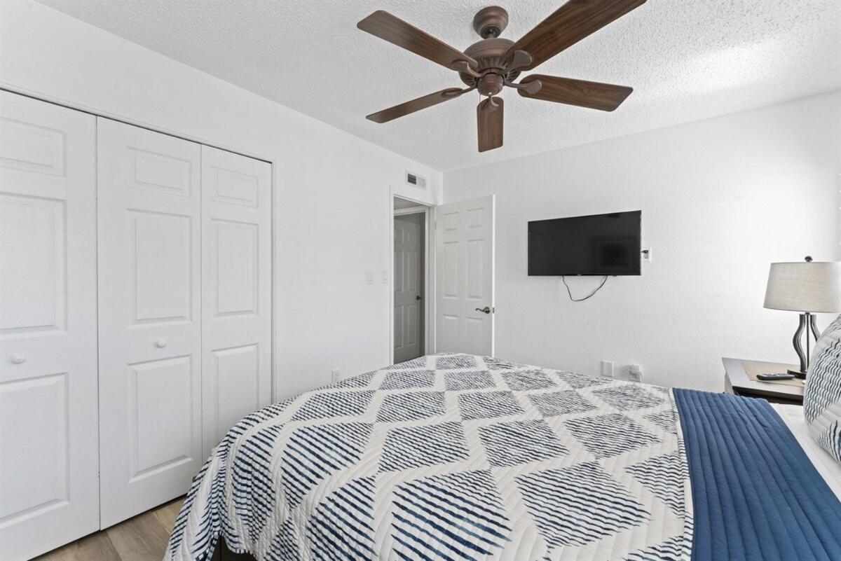 Beachfront 3-bed I Location! Stunning Sunsets Apartment *