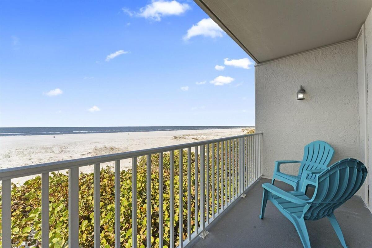 Beachfront 3-bed I Location! Stunning Sunsets Clearwater Beach