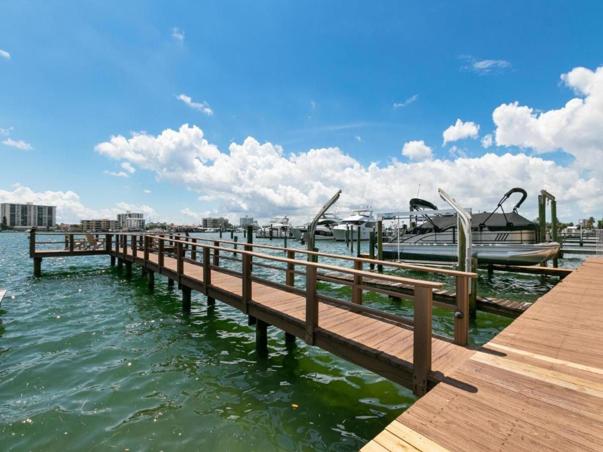 Getaway! 5min Walk To The Beach! Gulf & Bay Views Clearwater Beach
