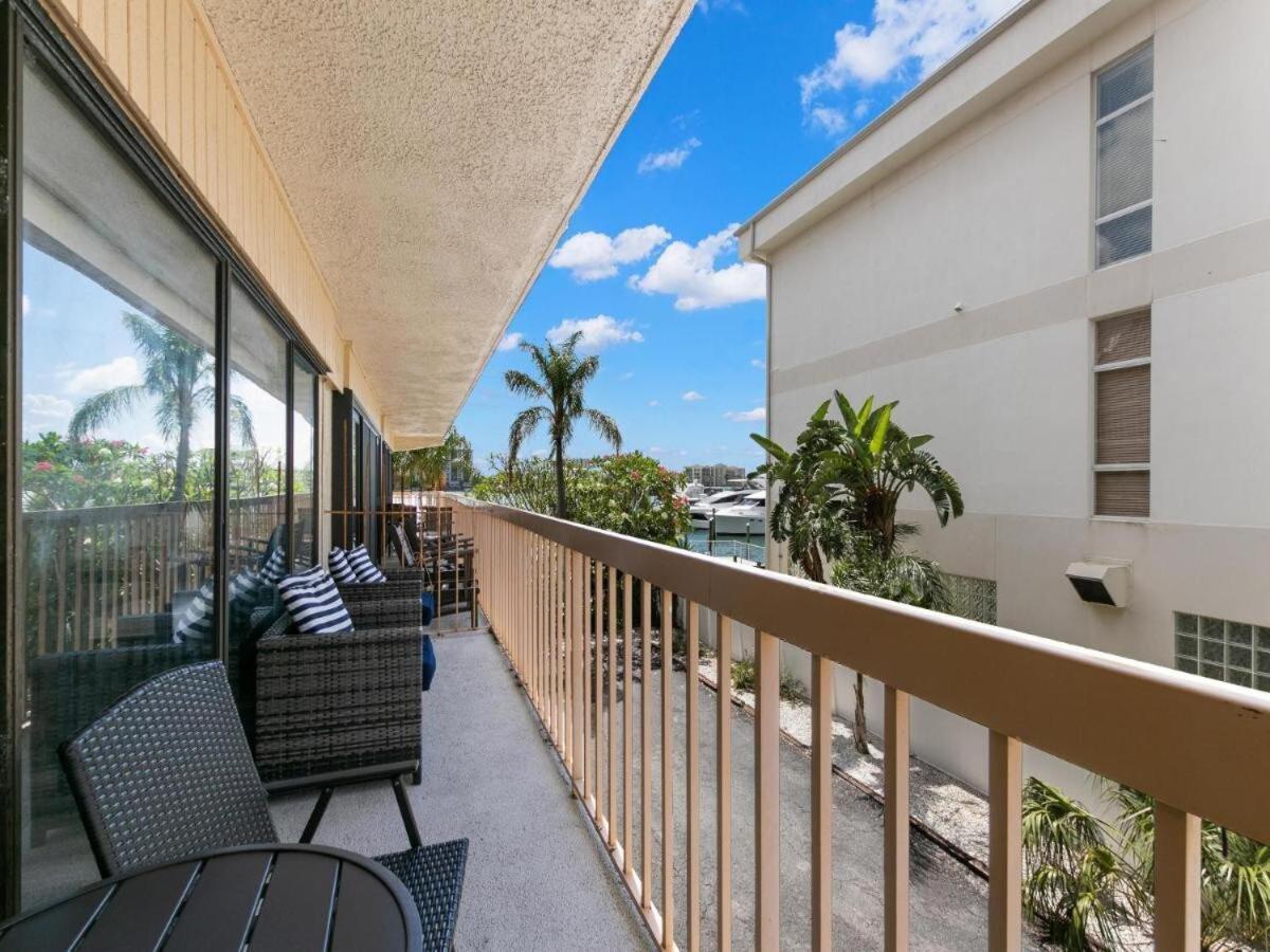 Getaway! 5min Walk To The Beach! Gulf & Bay Views Apartment