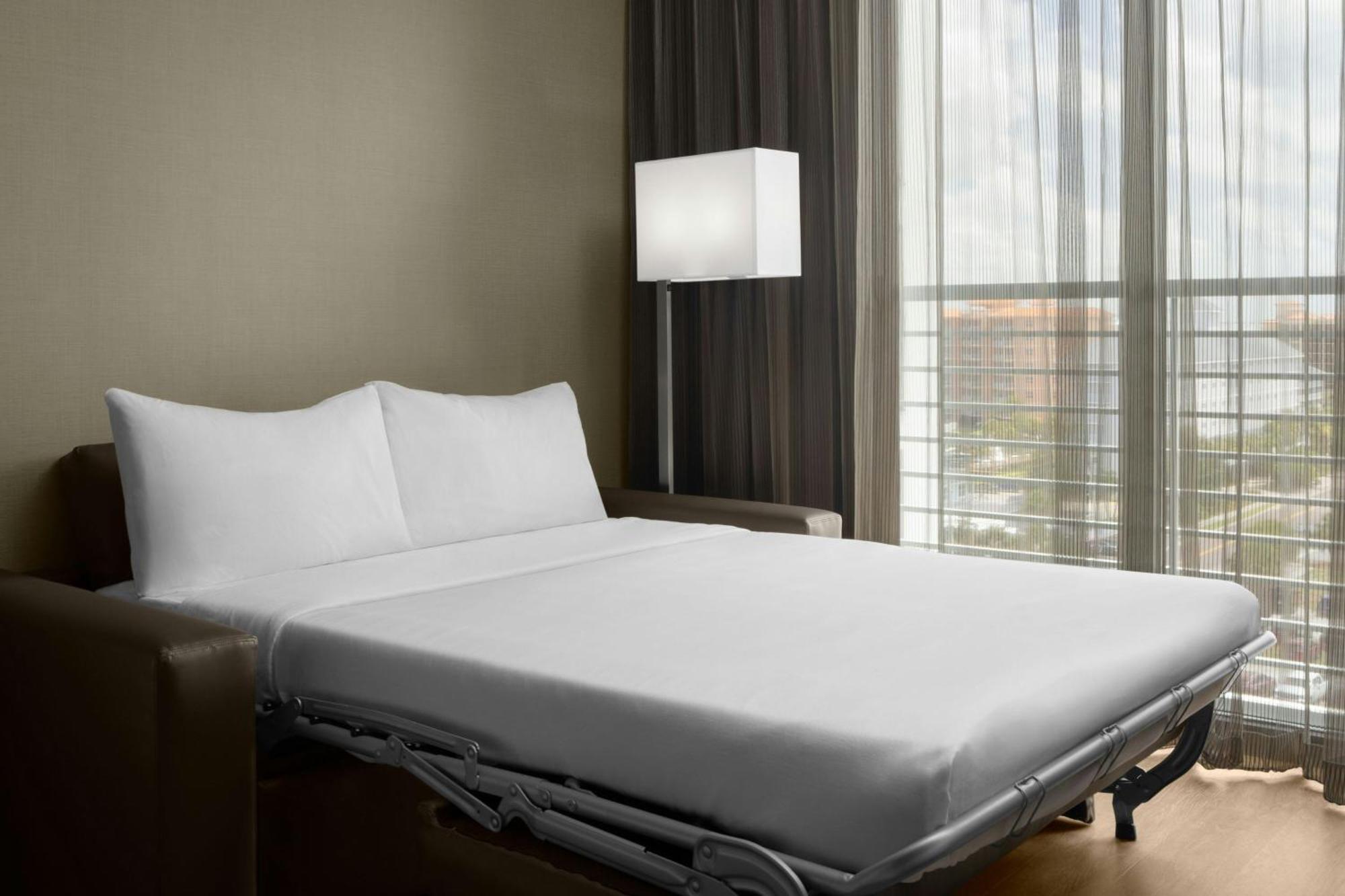 Ac By Marriott Clearwater 3*