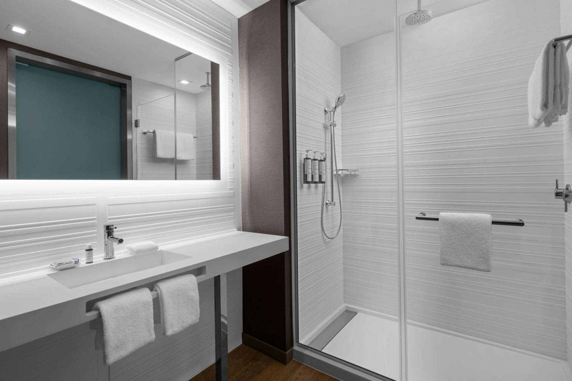 Hotel Ac By Marriott Clearwater Clearwater Beach