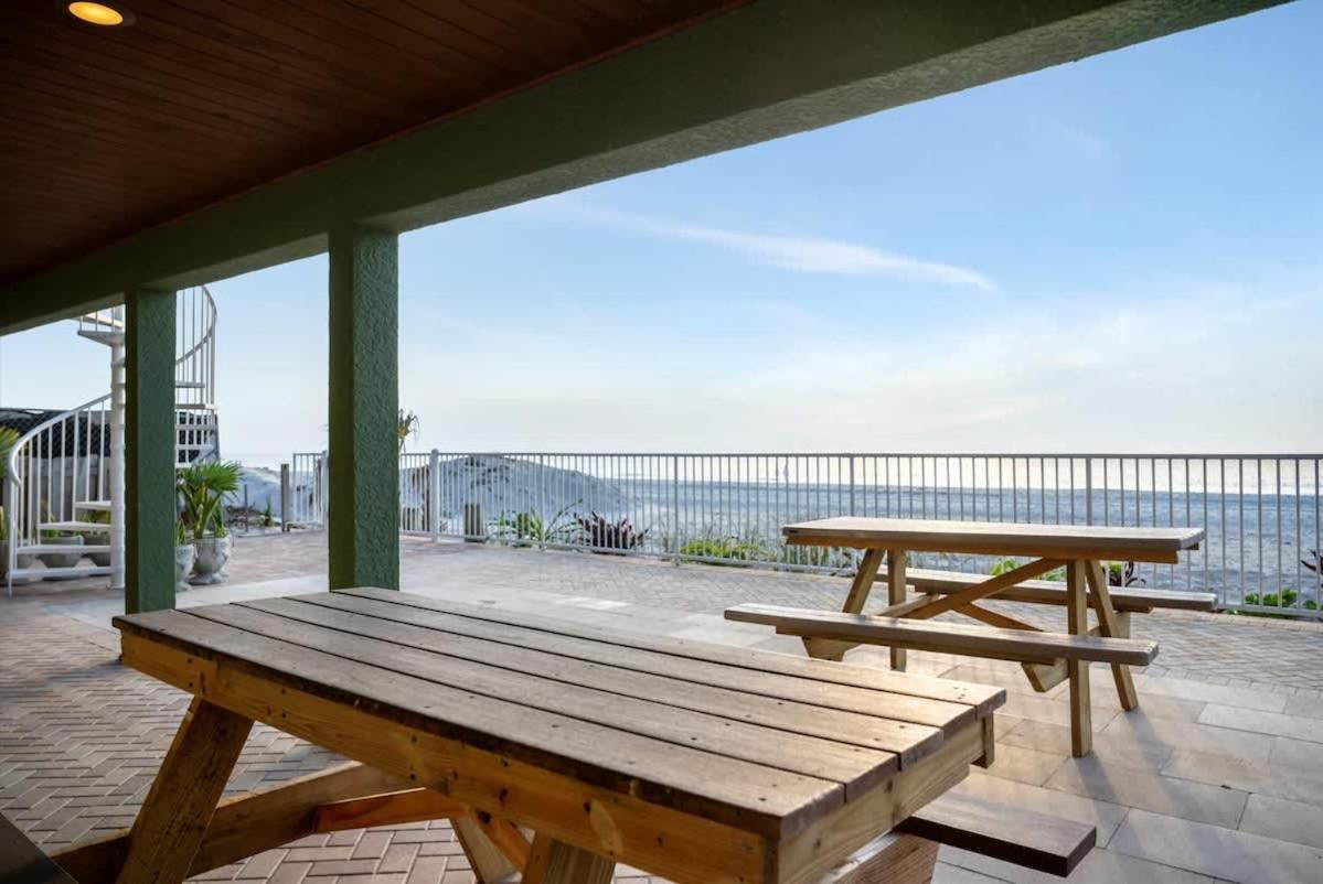 Stones Throw Beachfront Family #3 Views