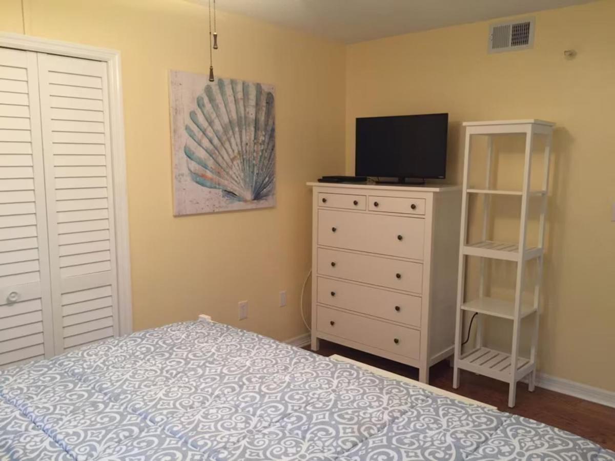 Blue Haven - Waterfront, Heated Pool, Bay