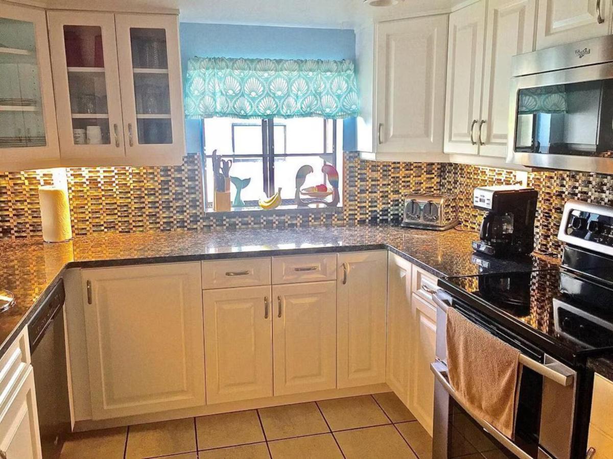 Blue Haven - Waterfront, Heated Pool, Bay *