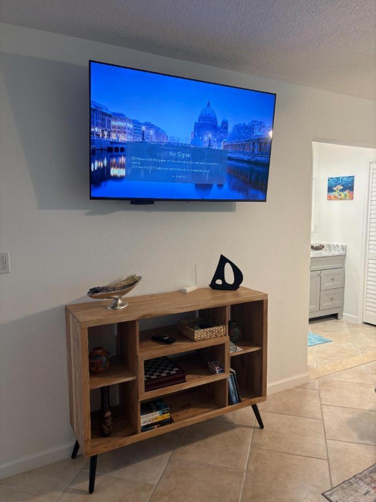 Charming And Spacious Clearwater Beach