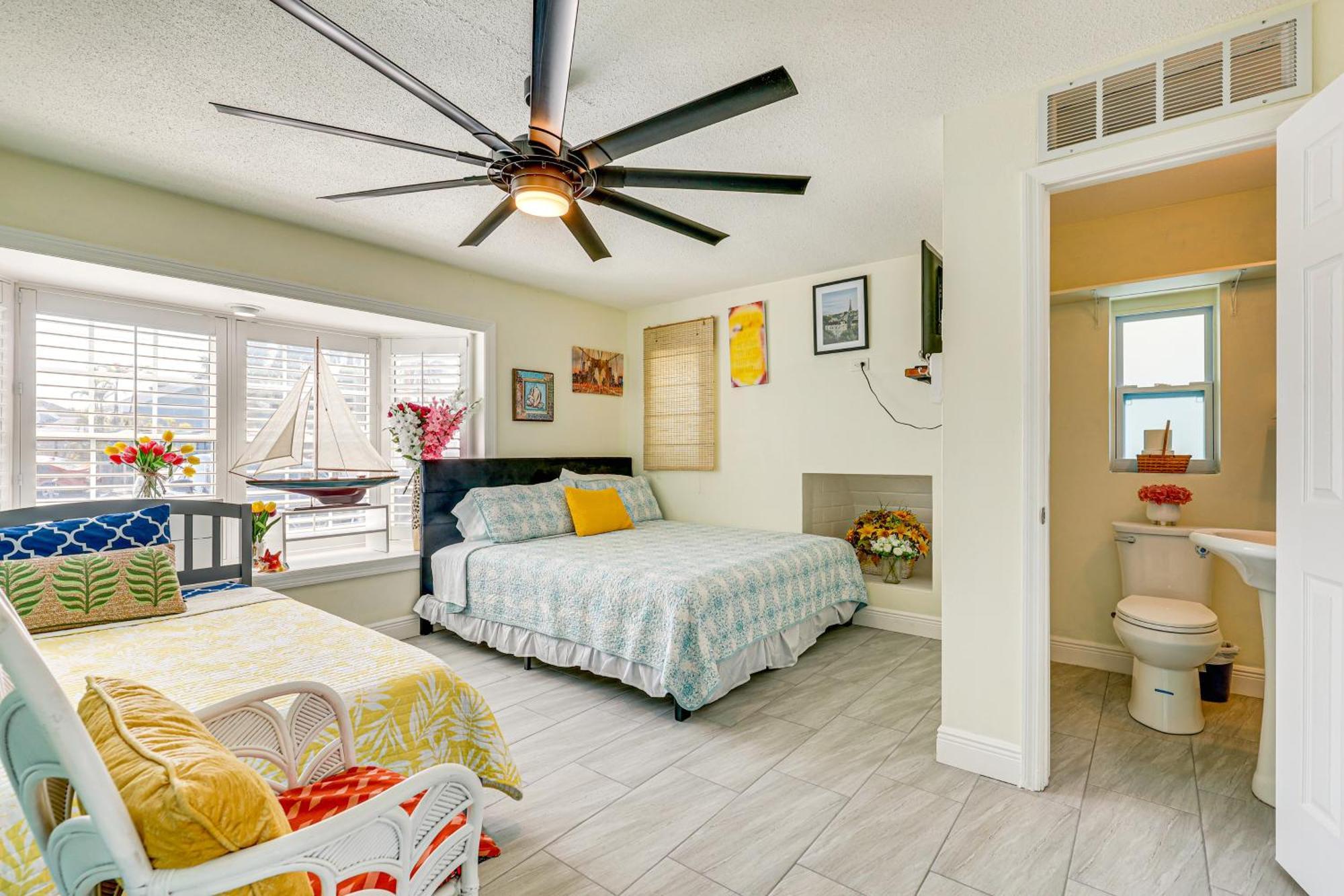 Holiday home Waterfront Getaway With Pool And Dock - Walk To Beach!