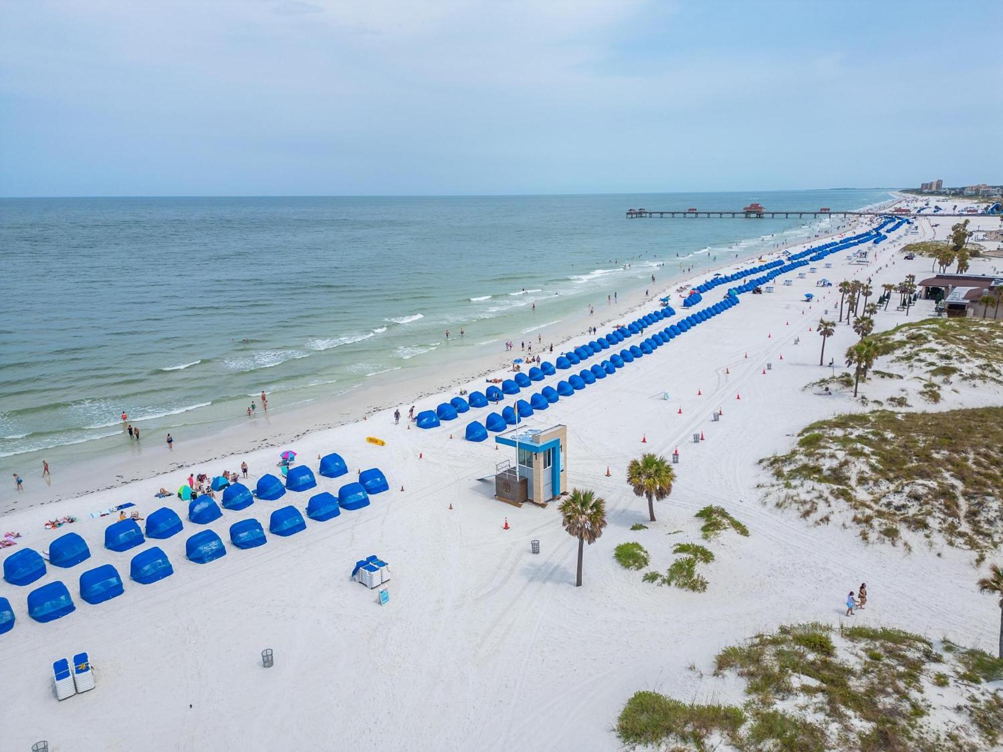 445 S Gulfview Blvd Unit 412 Holiday home *