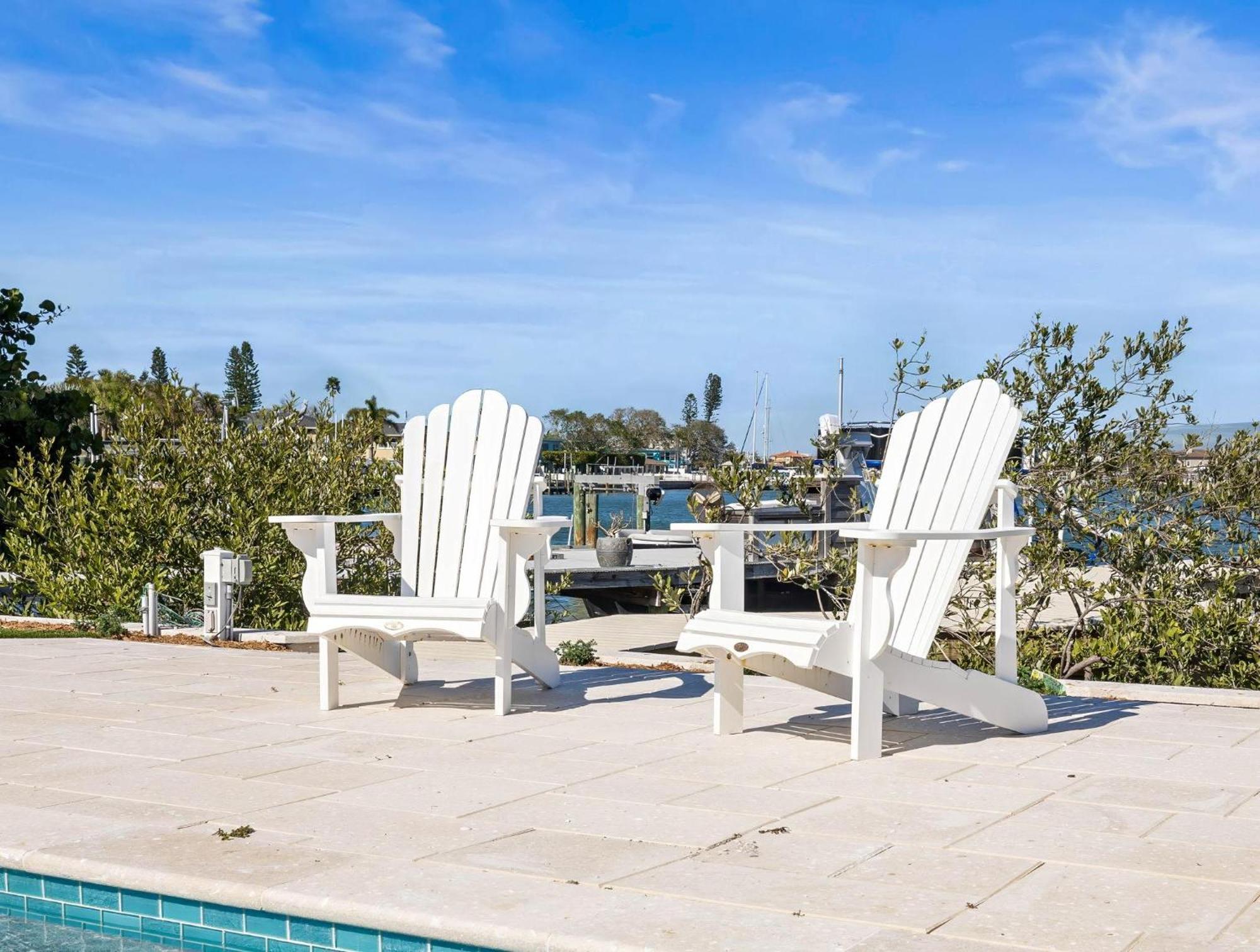 Waterfront Paradise Palms * Clearwater Beach