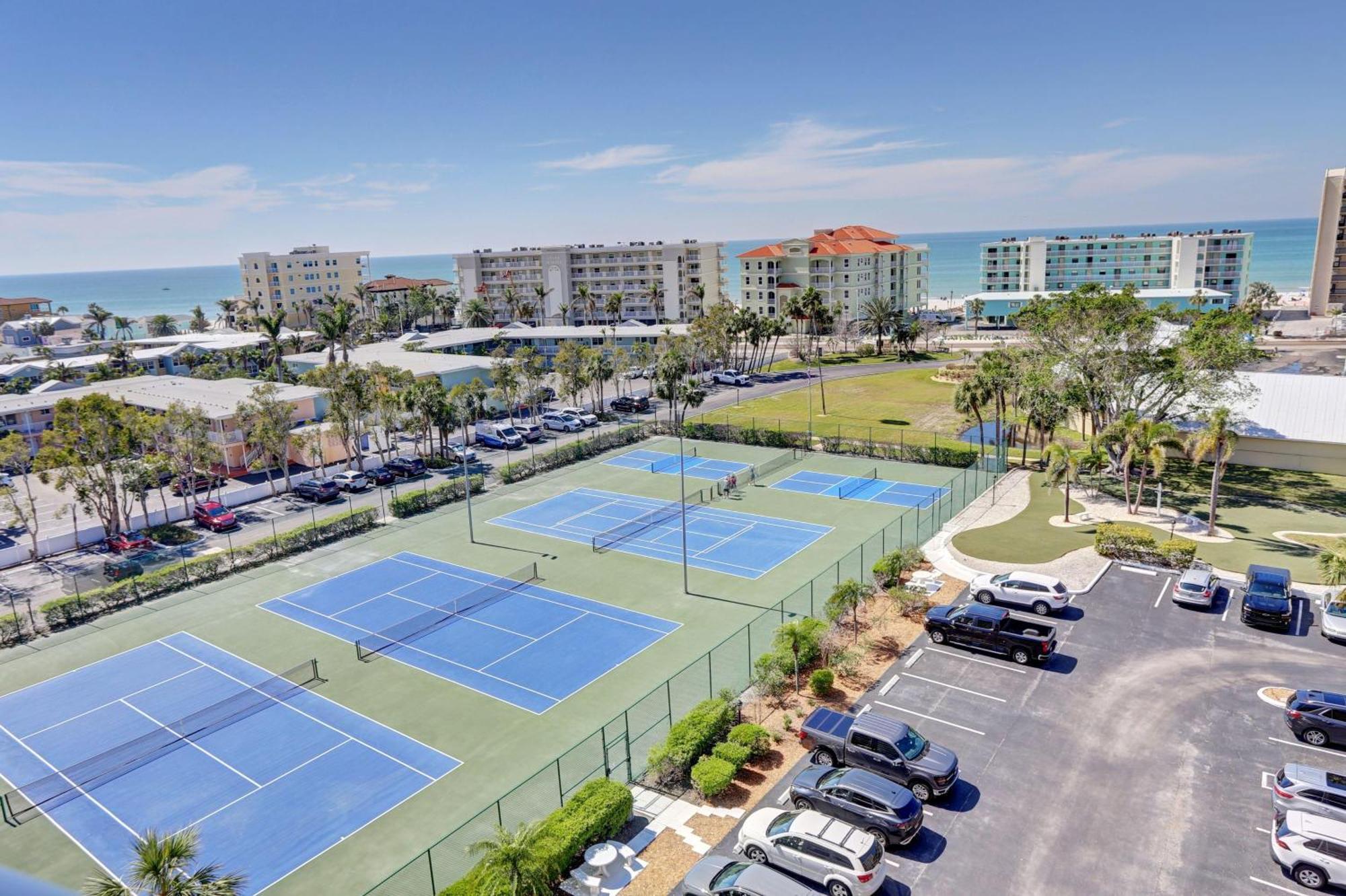 Bayshore Yacht & Tennis 314 Holiday home *