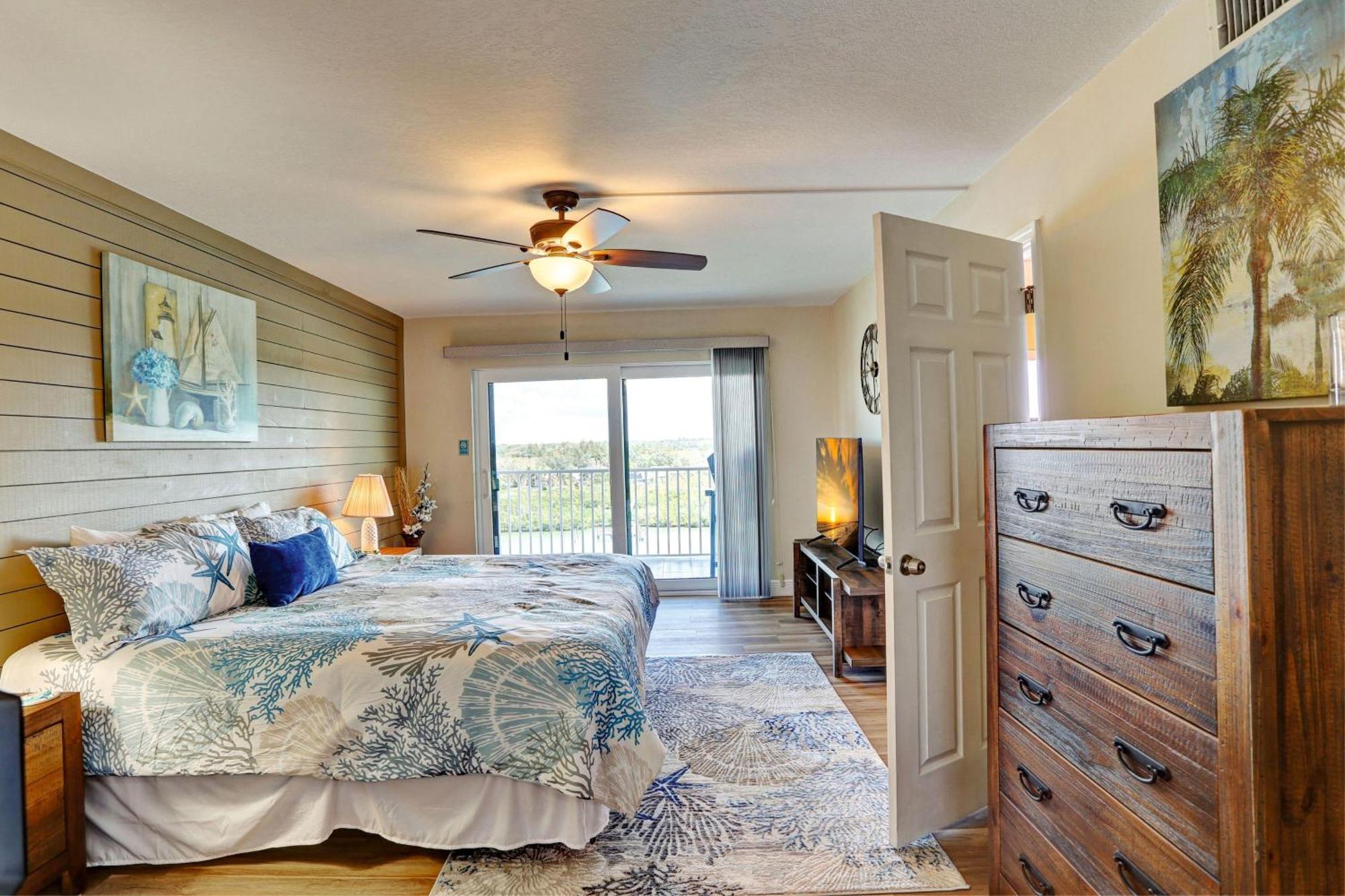 Bayshore Yacht & Tennis 806 Clearwater Beach