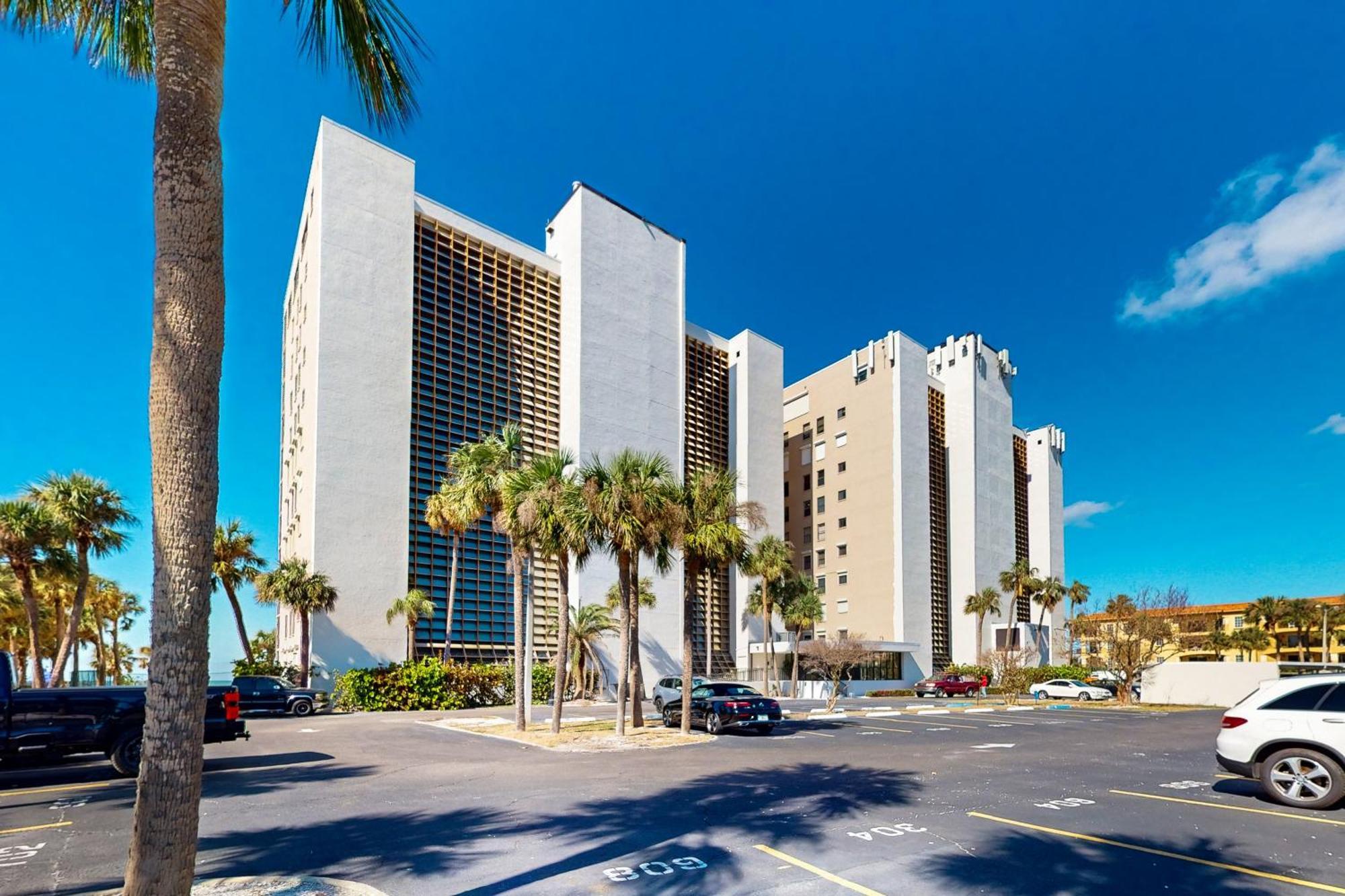 Apartment Reflections On The Gulf 505 Clearwater Beach