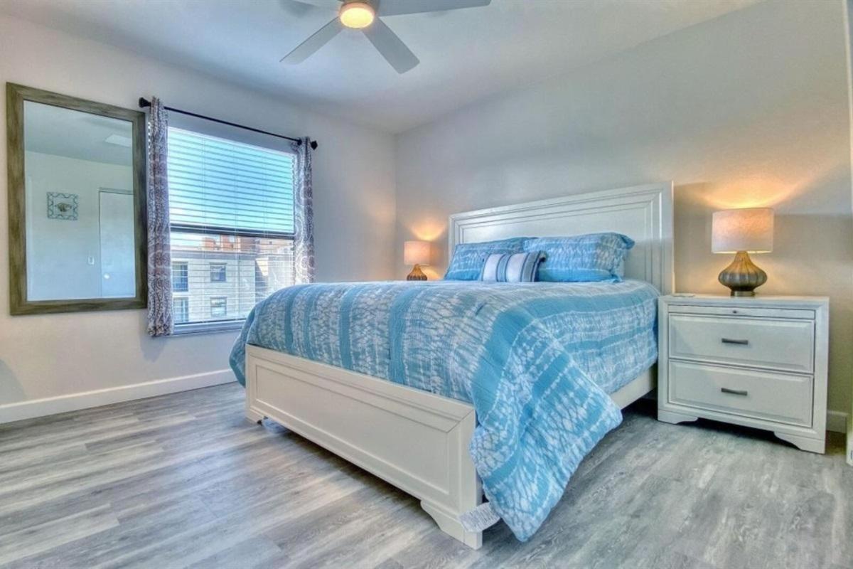 Sea Club #46 - Coastal Gem Clearwater Beach